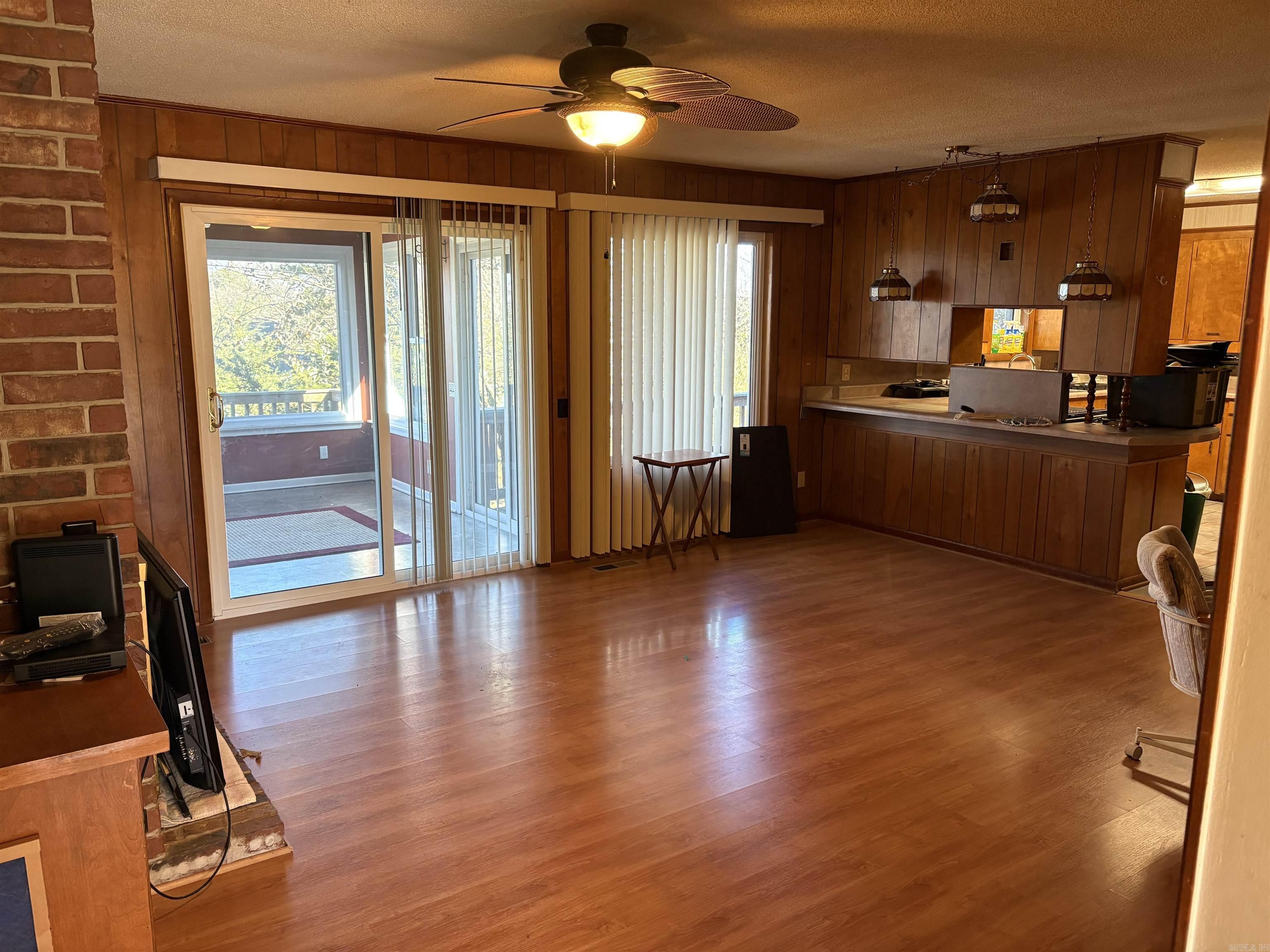 RIDGECREST - Residential