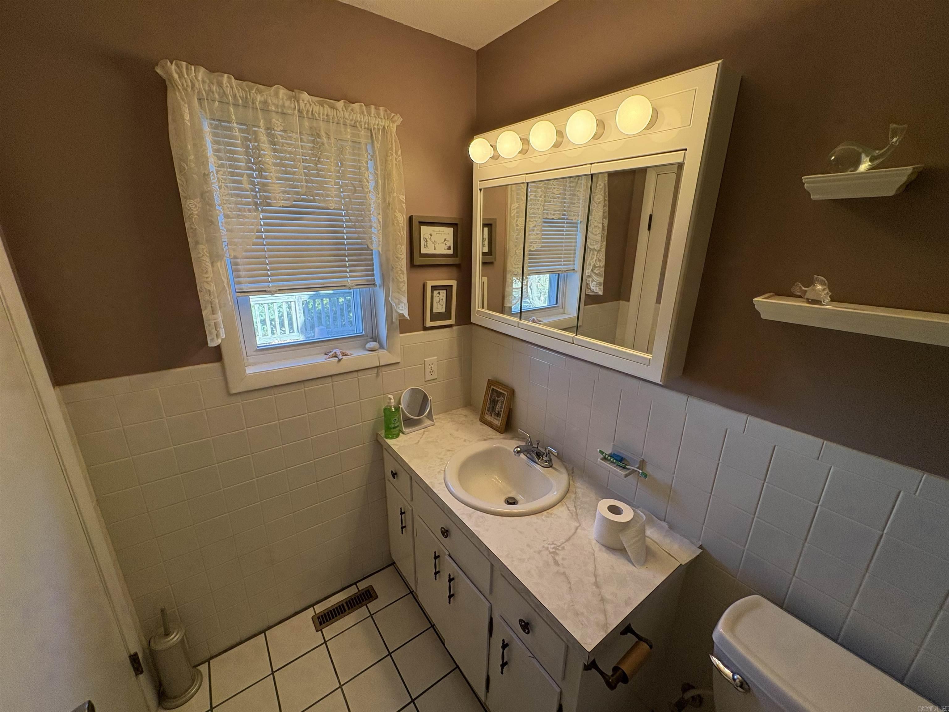 RIDGECREST - Residential