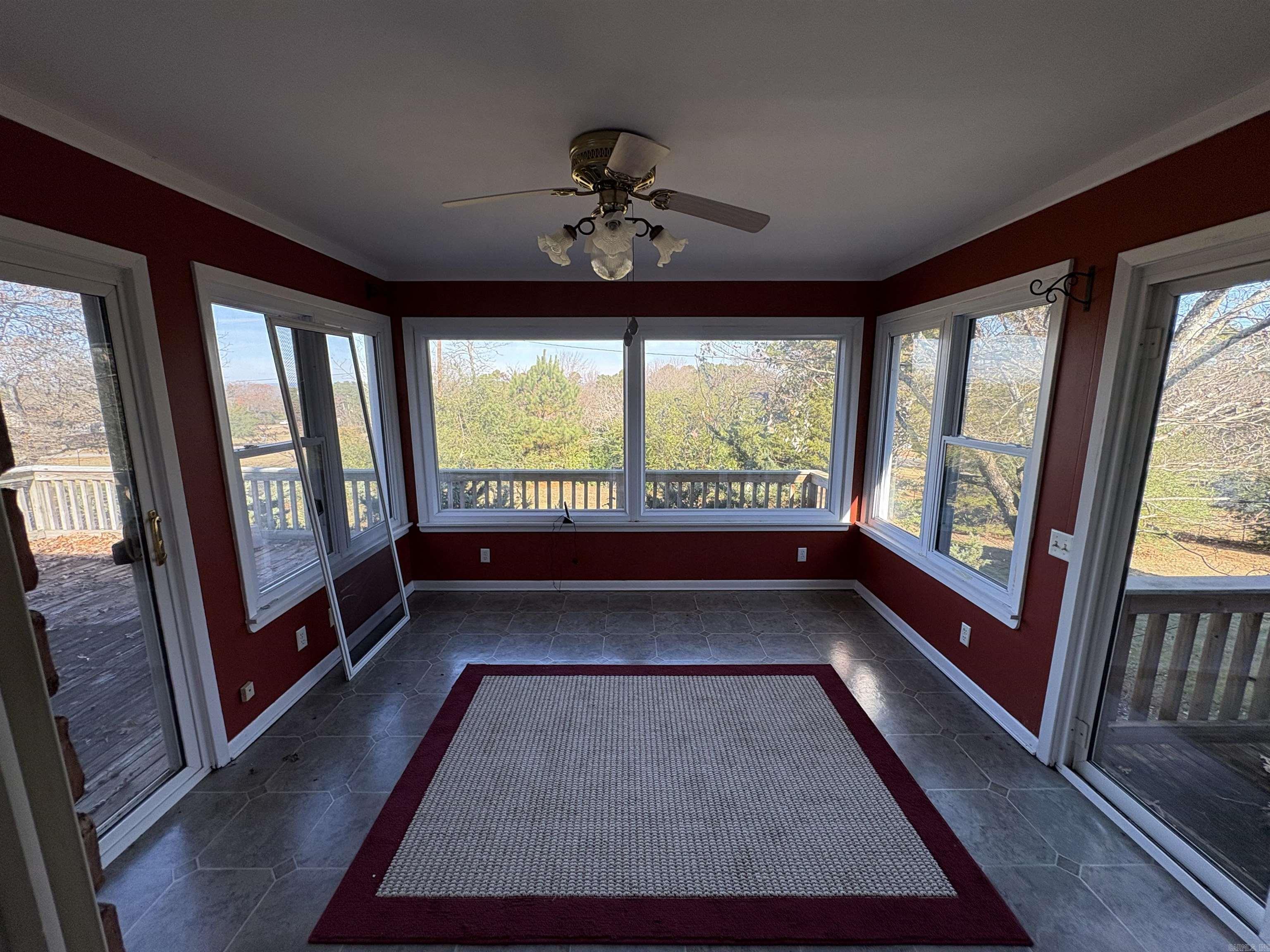 RIDGECREST - Residential