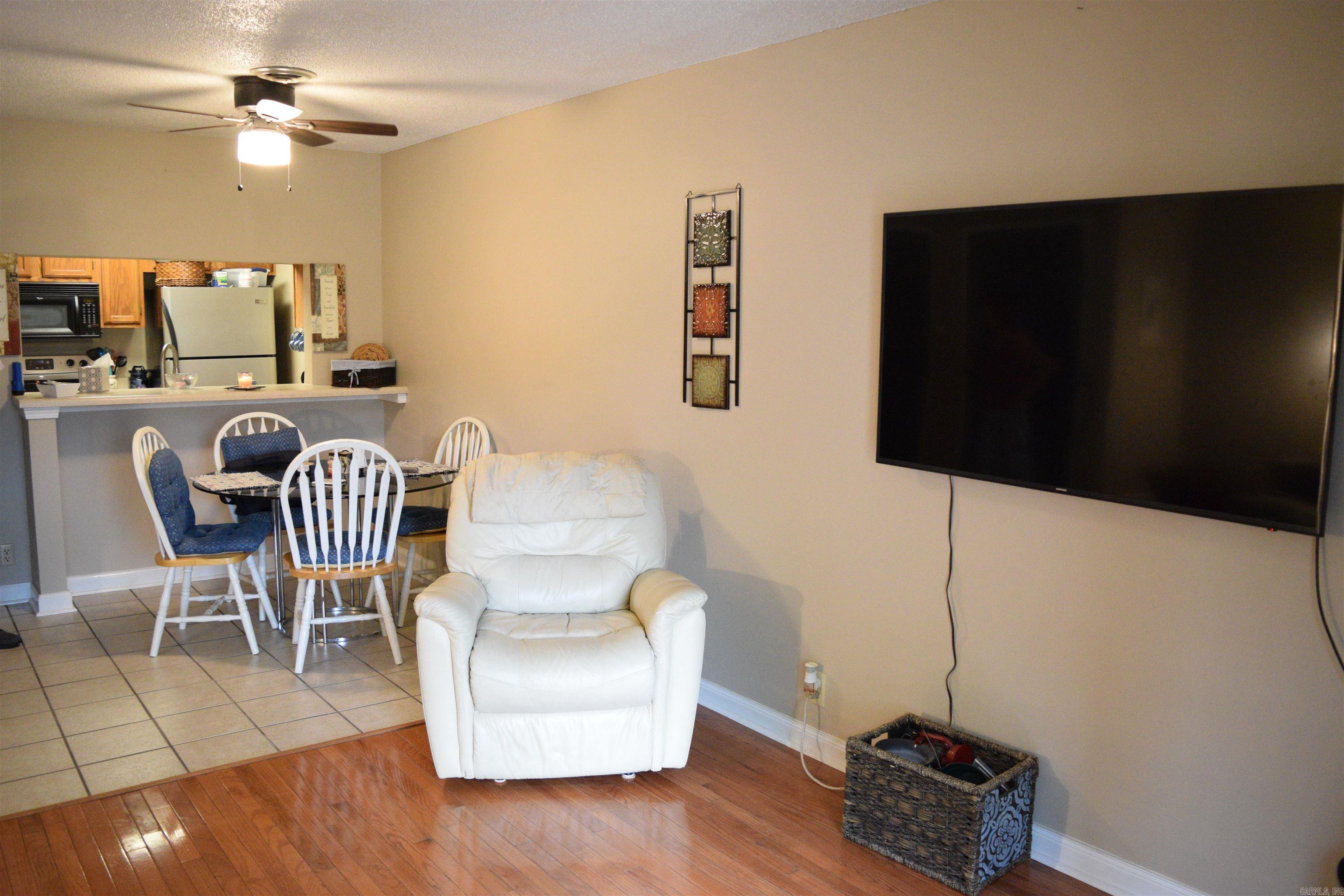 Lakewood Hills Condo - Residential