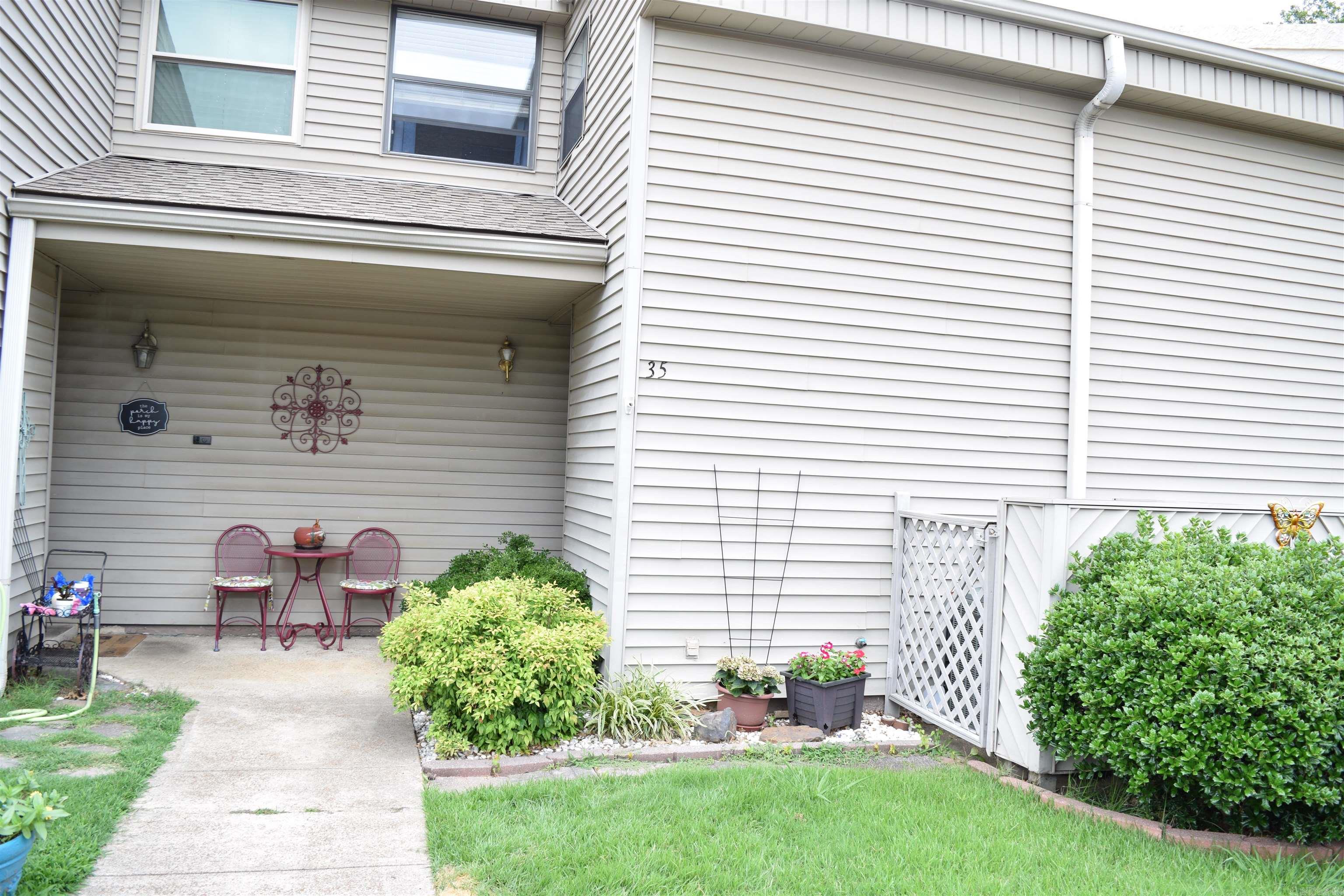 Lakewood Hills Condo - Residential