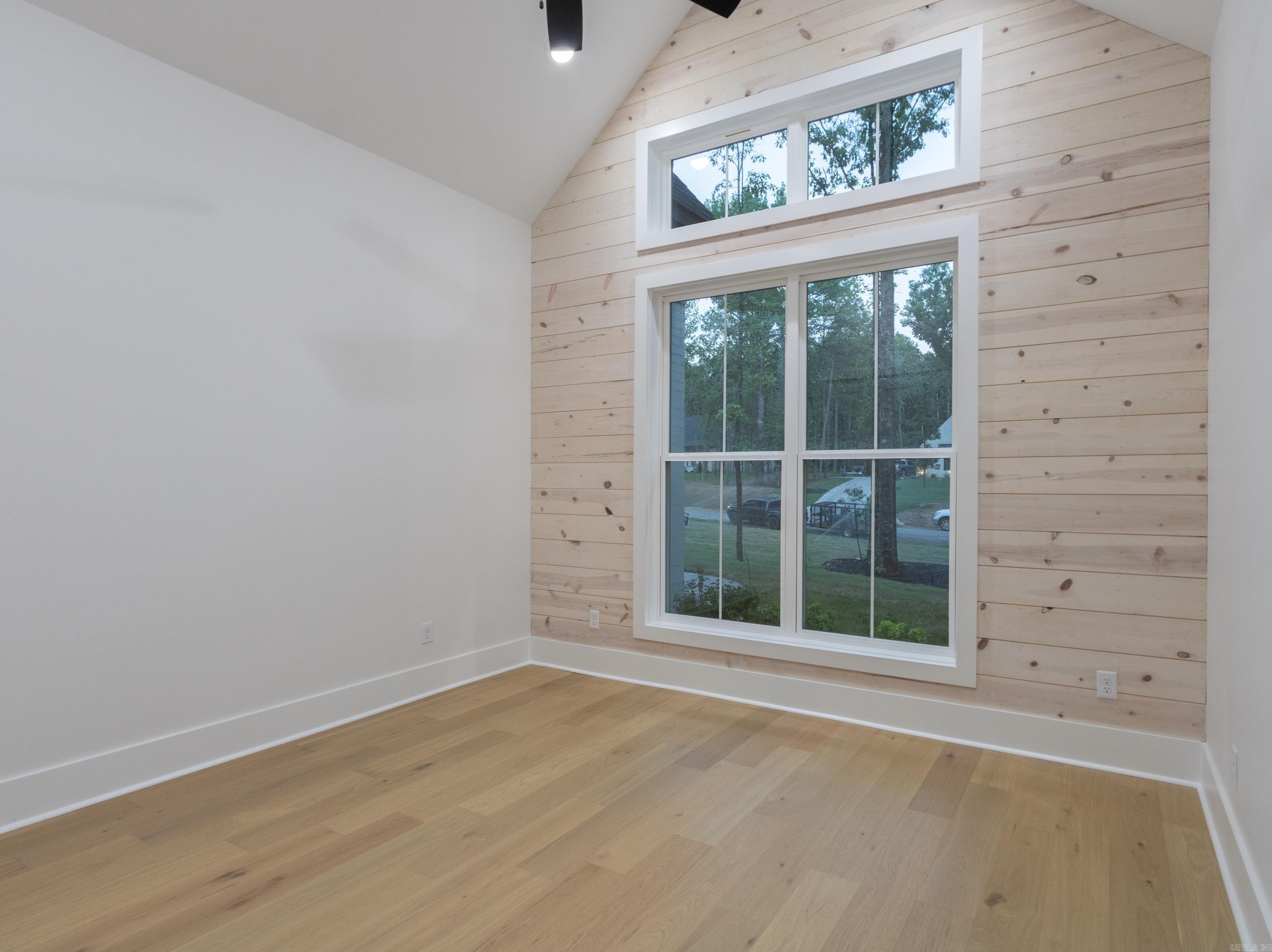 HAZEL OAK - Residential