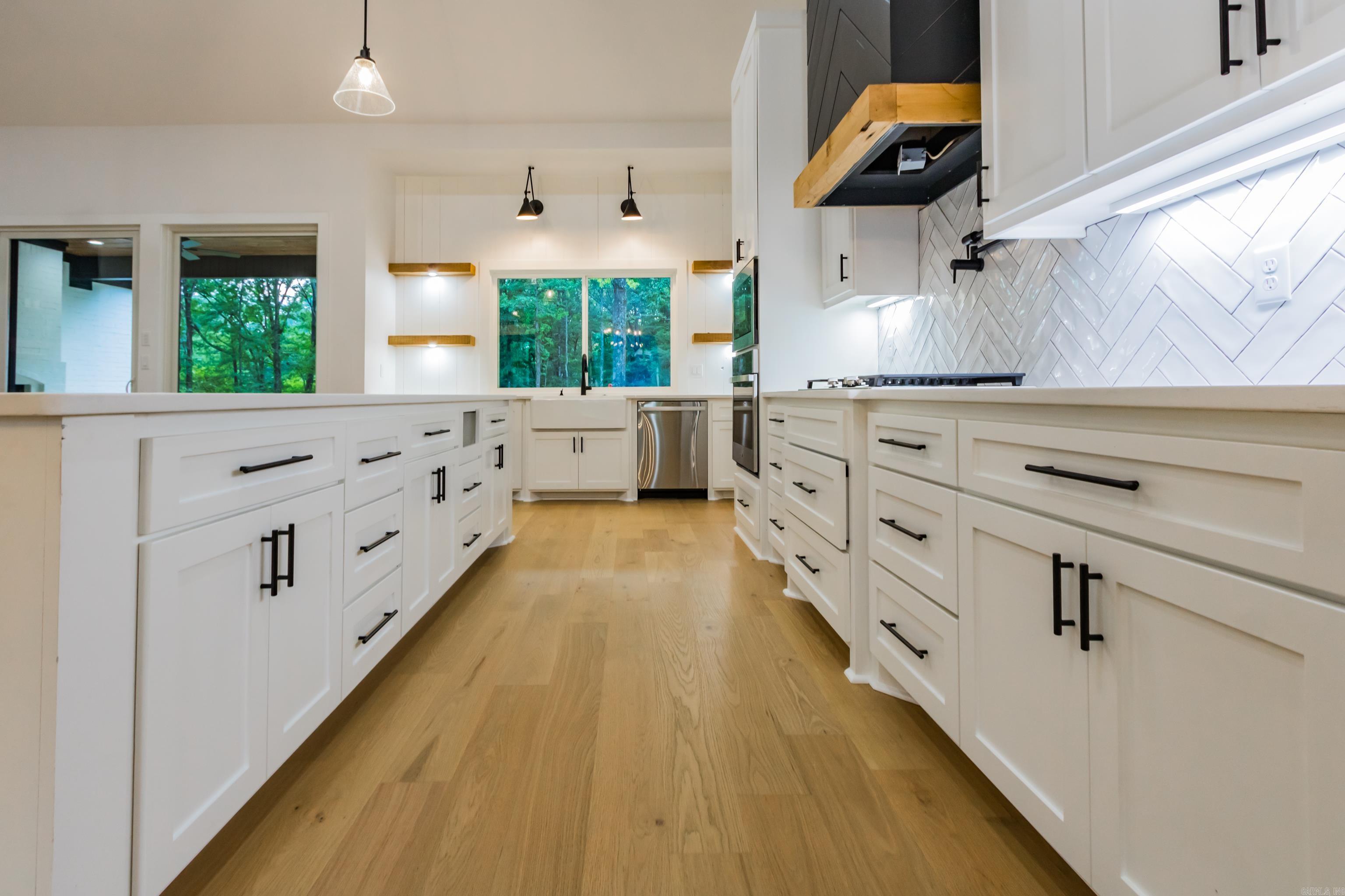 HAZEL OAK - Residential