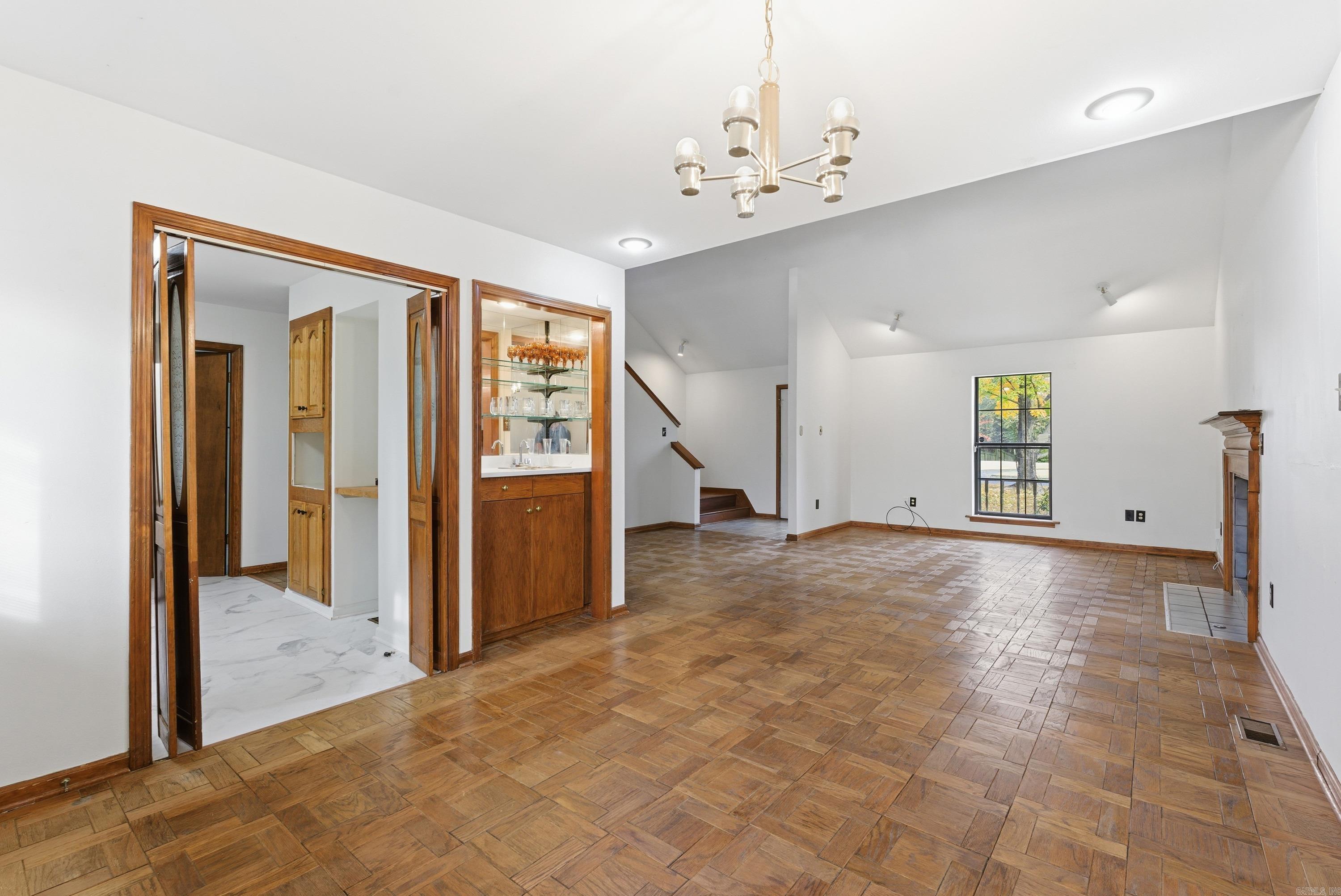 PARK HILL - Residential