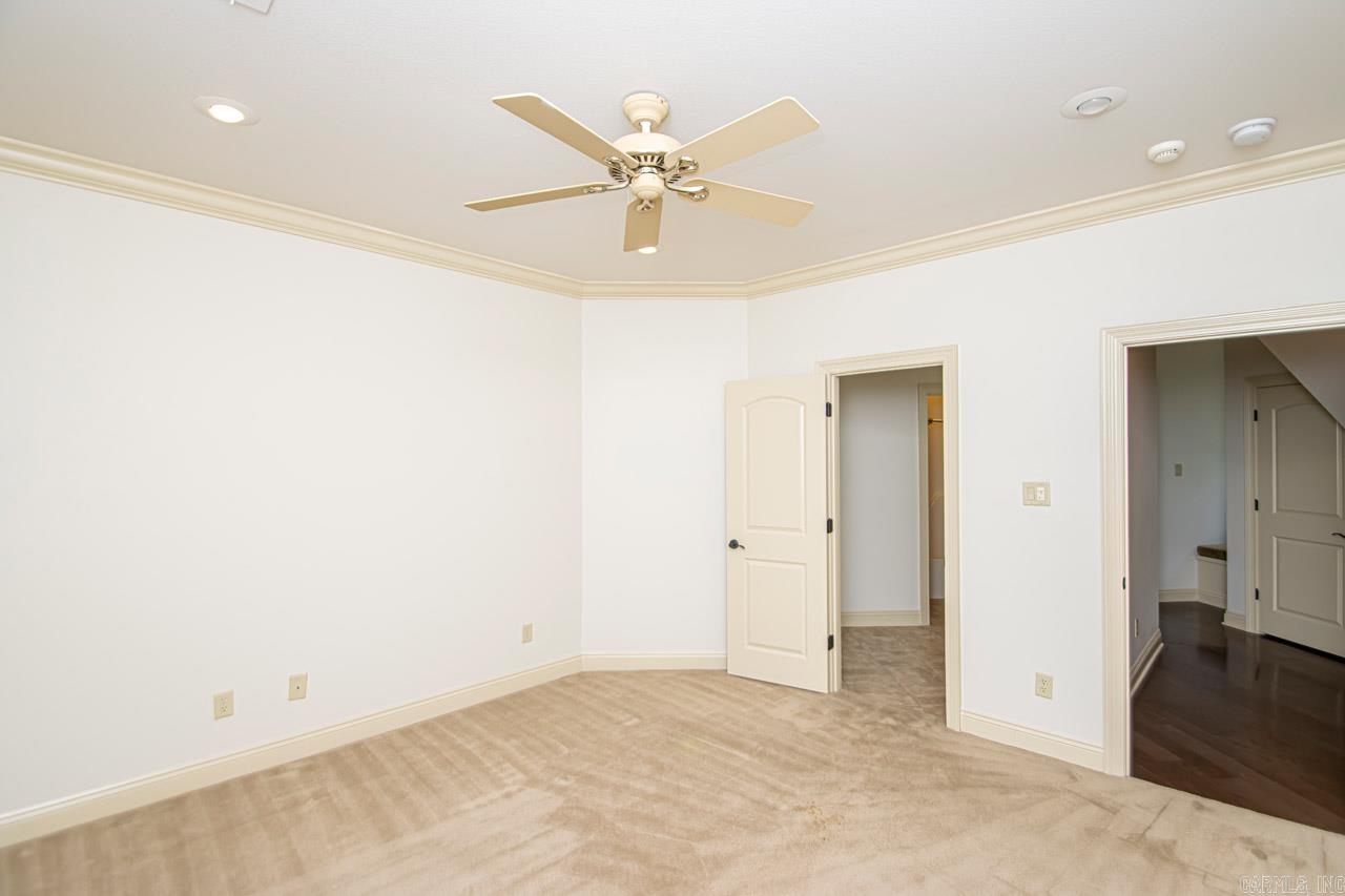 HURRICANE LAKE EST - Residential