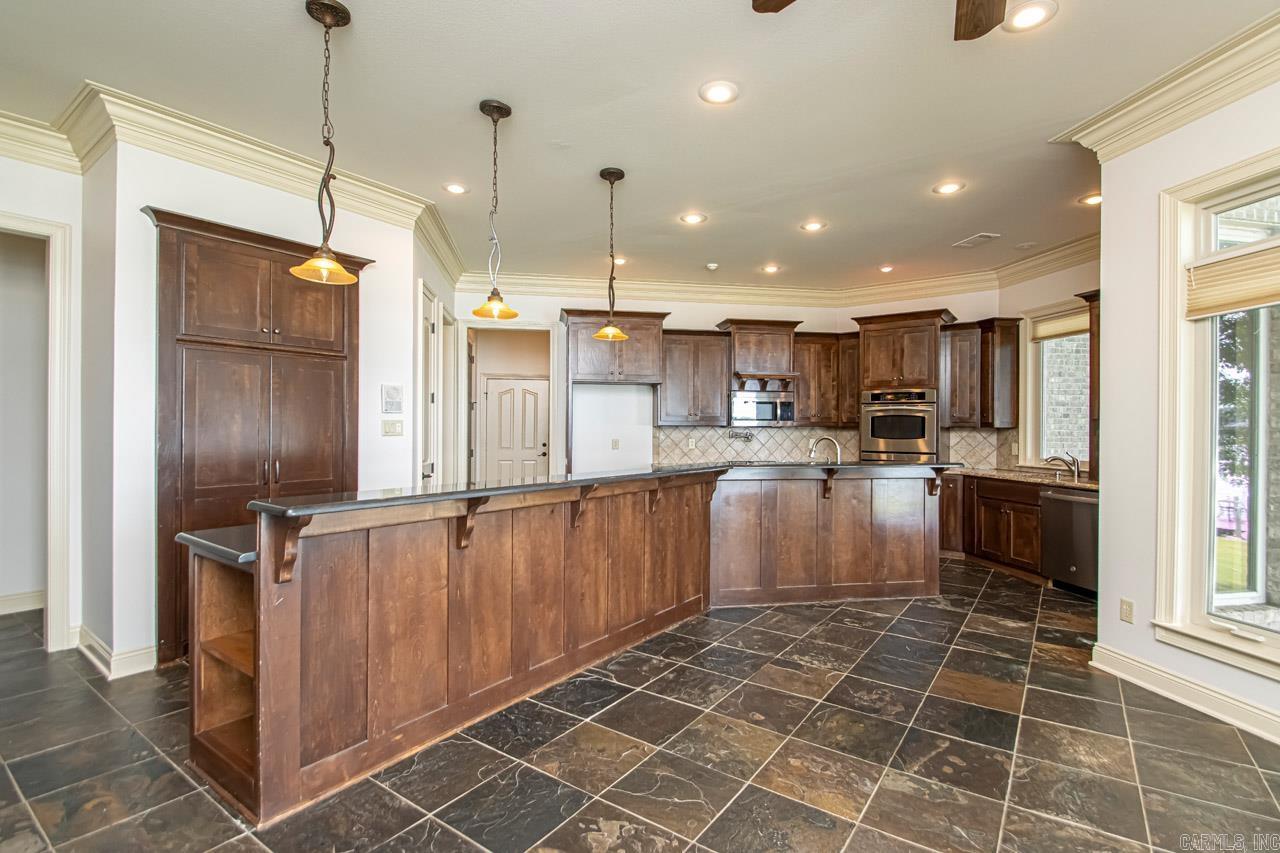 HURRICANE LAKE EST - Residential