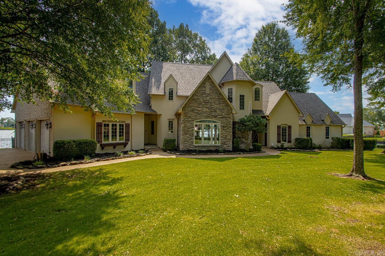 HURRICANE LAKE EST - Residential