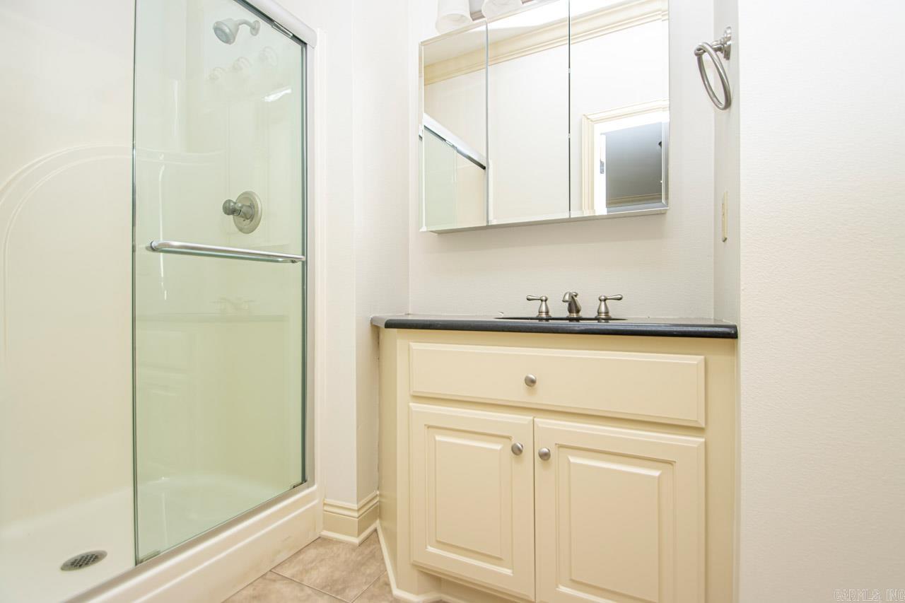 HURRICANE LAKE EST - Residential