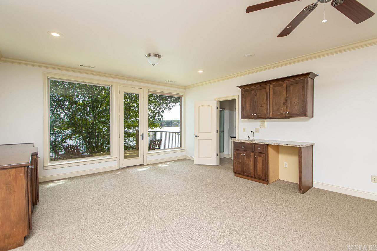 HURRICANE LAKE EST - Residential