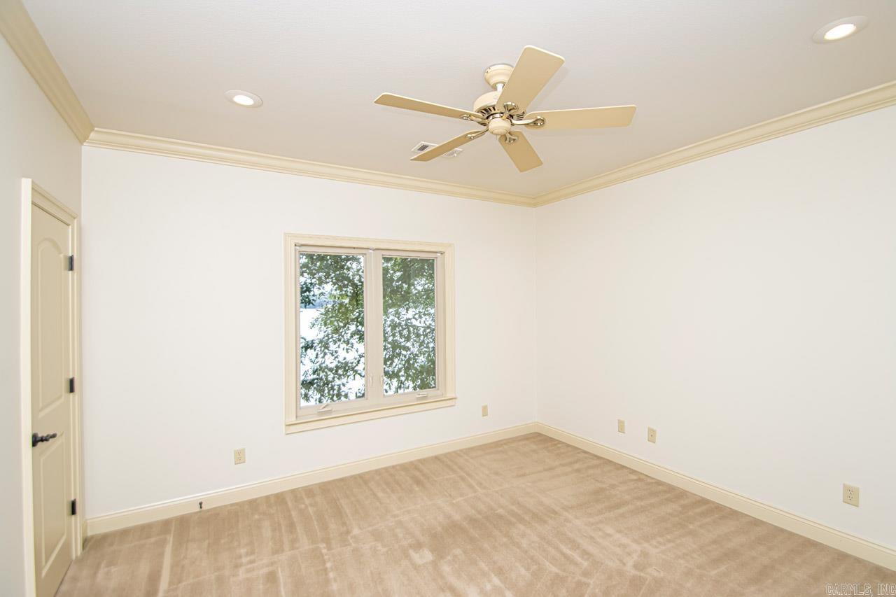 HURRICANE LAKE EST - Residential