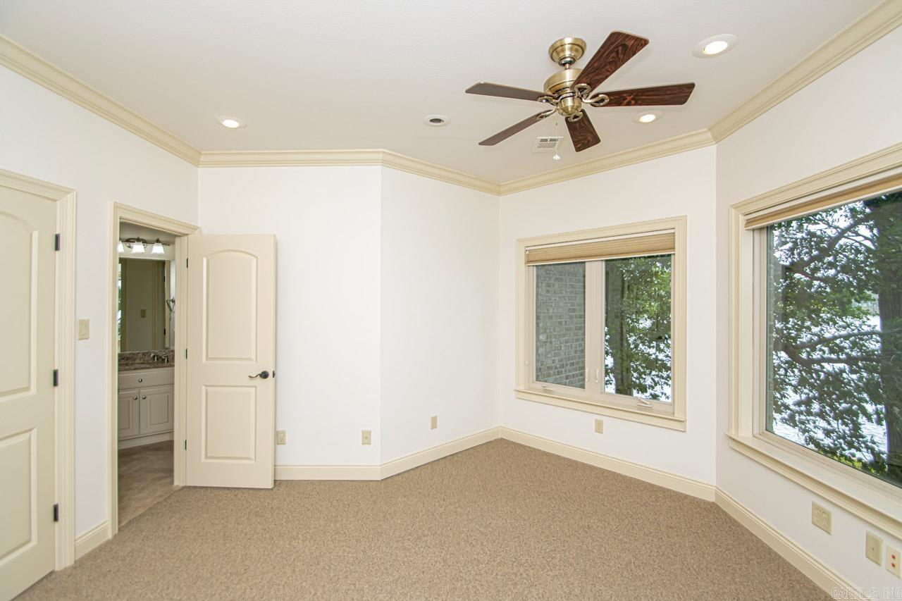 HURRICANE LAKE EST - Residential