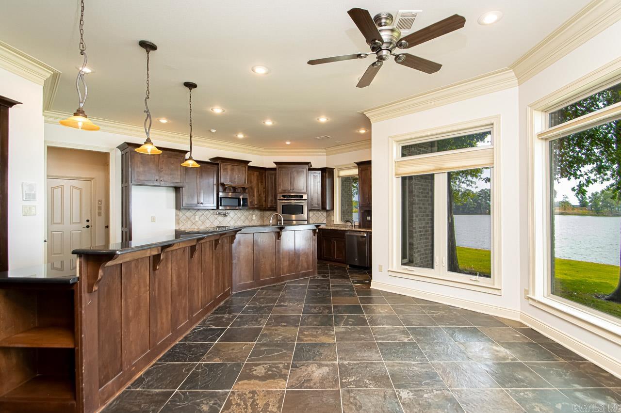 HURRICANE LAKE EST - Residential