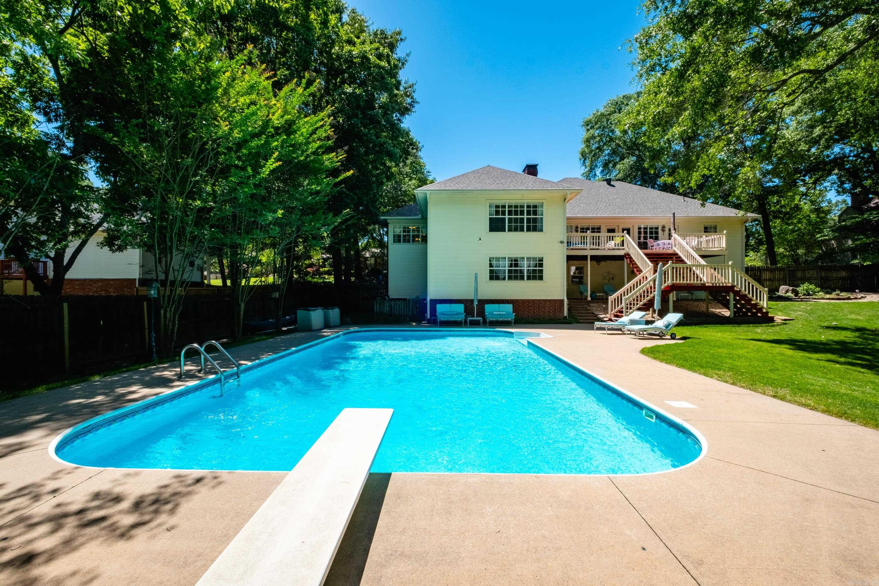 RICHARDSON PLACE - Residential