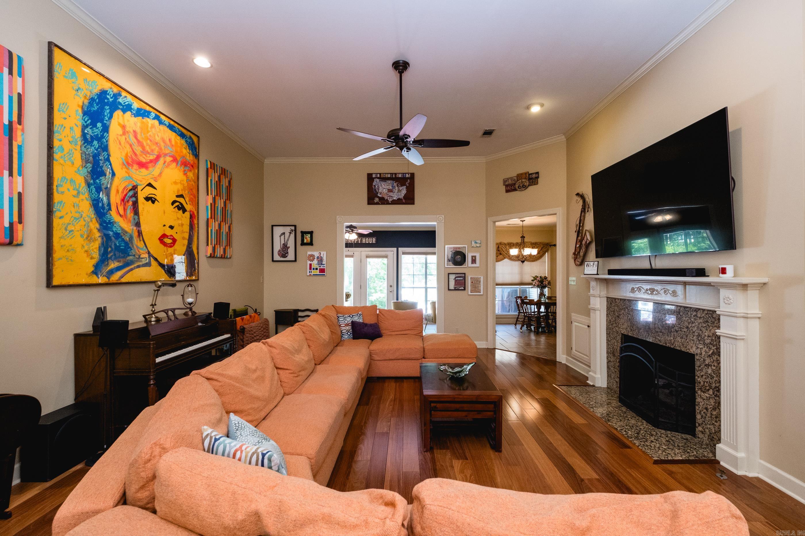 RICHARDSON PLACE - Residential