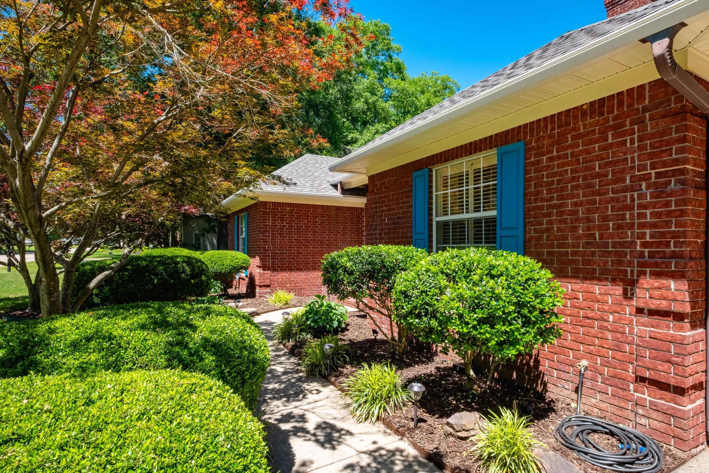 RICHARDSON PLACE - Residential