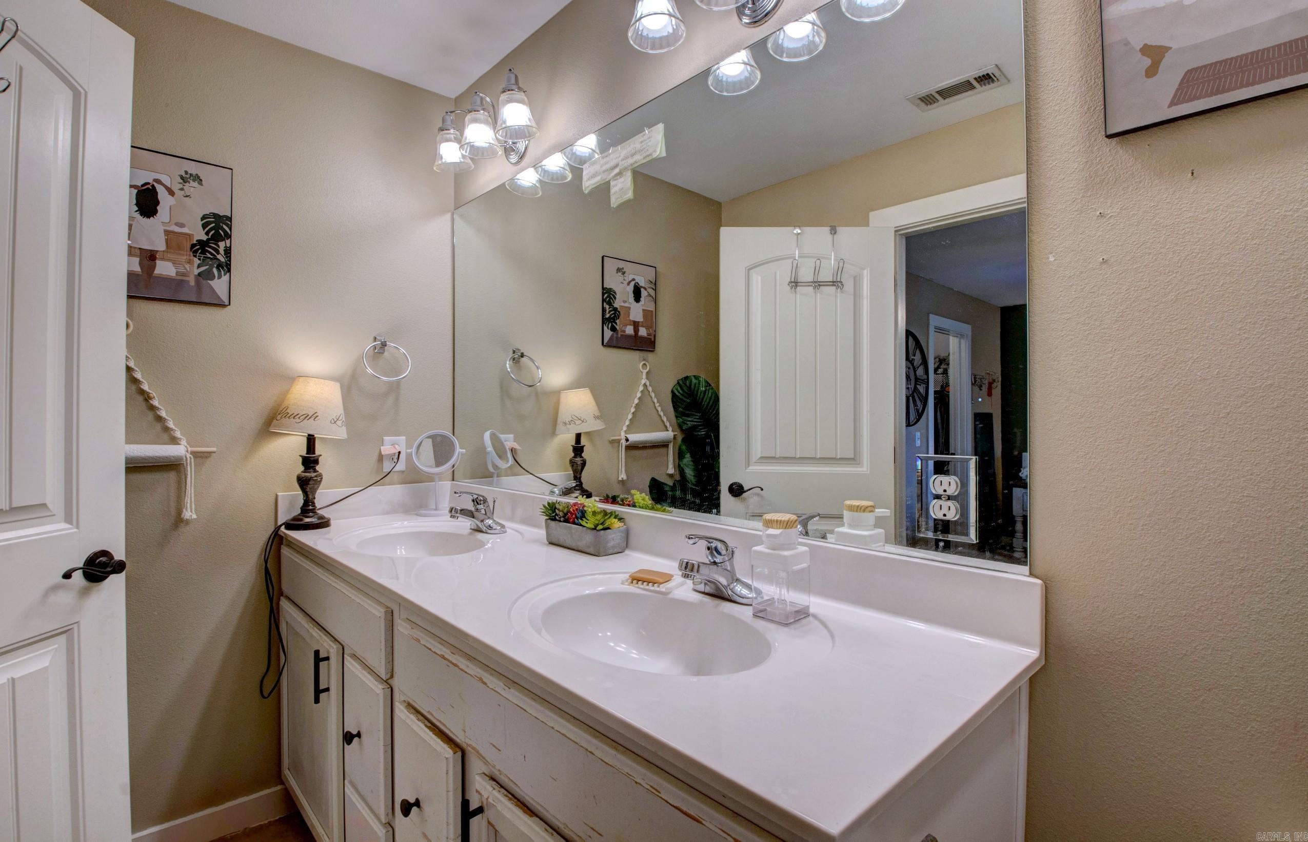 The Villas at Audubon - Residential