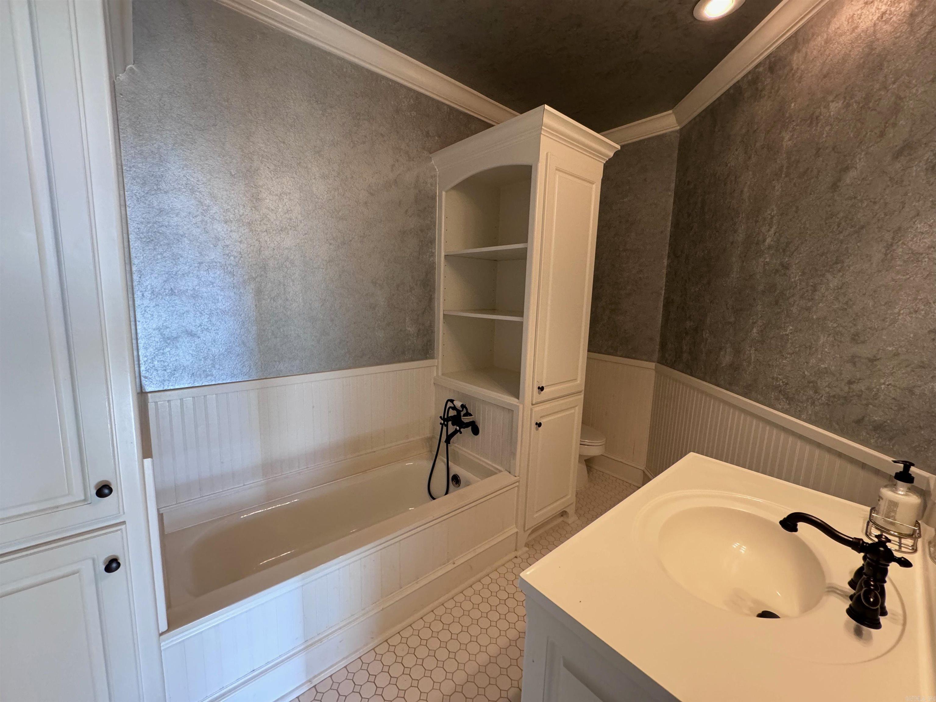 Heights - Residential