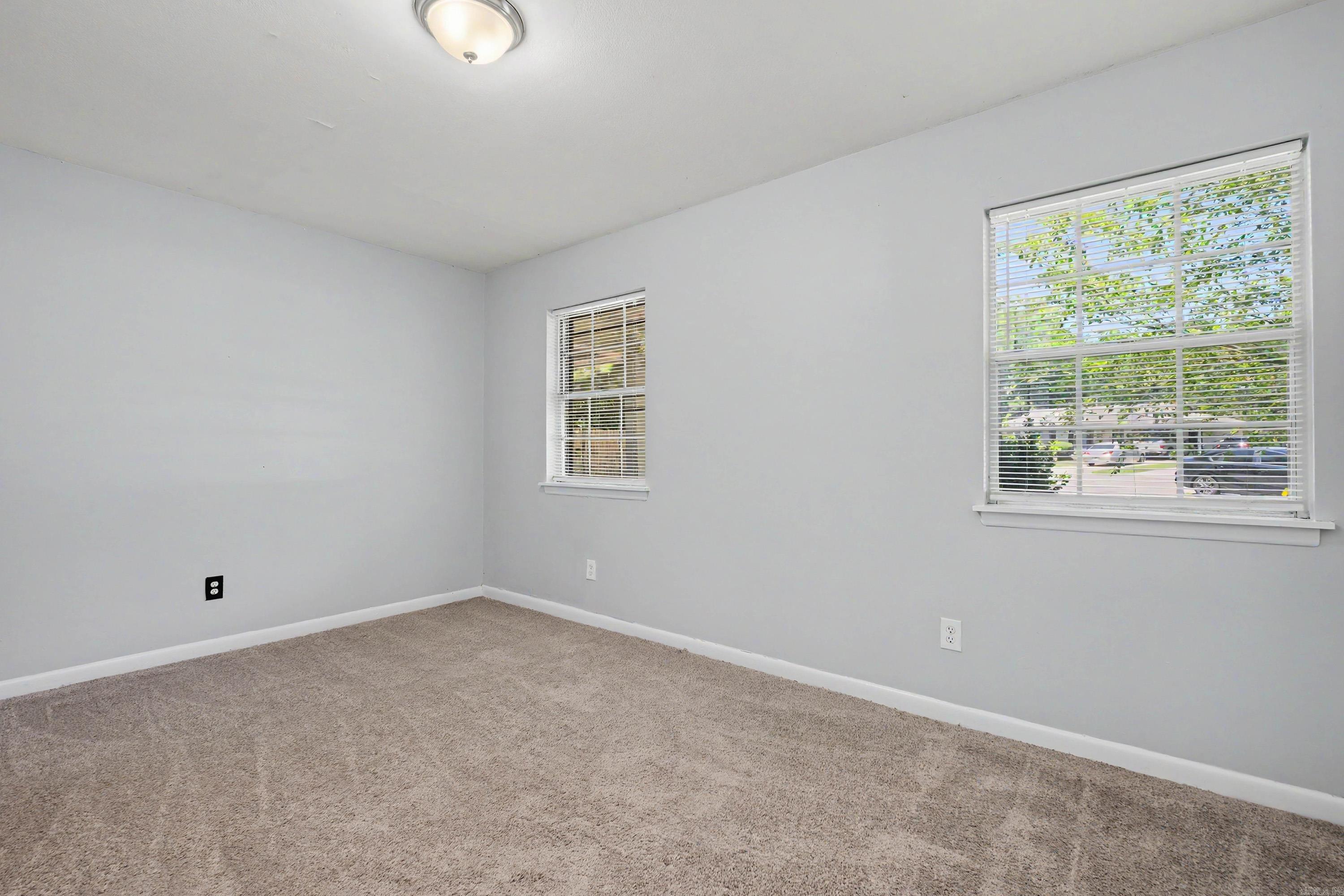 MEADOW LARK - Residential