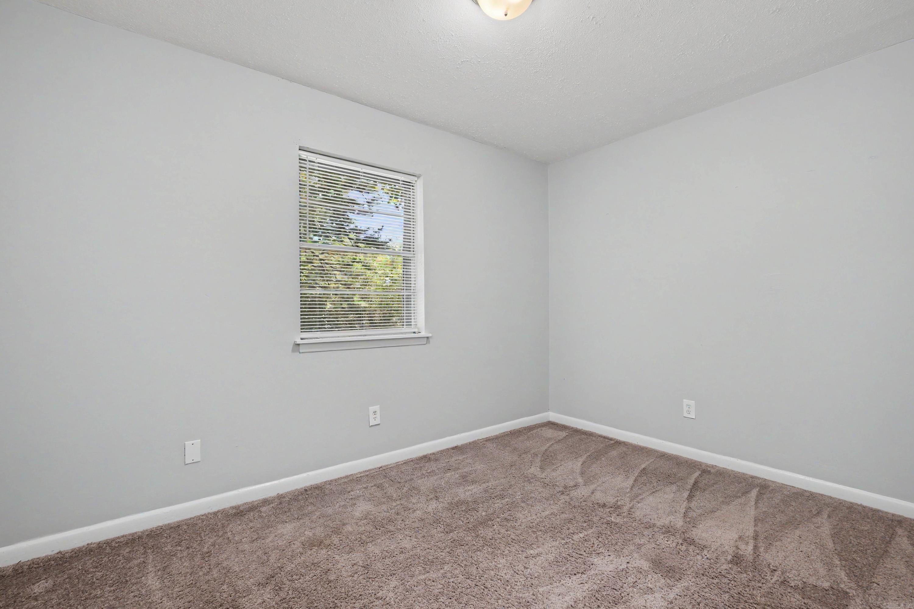 MEADOW LARK - Residential
