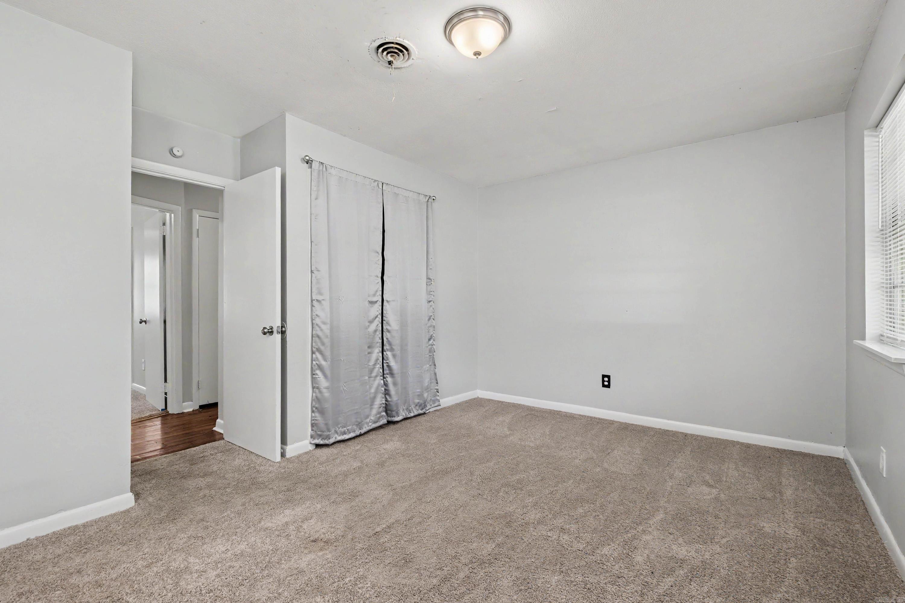 MEADOW LARK - Residential
