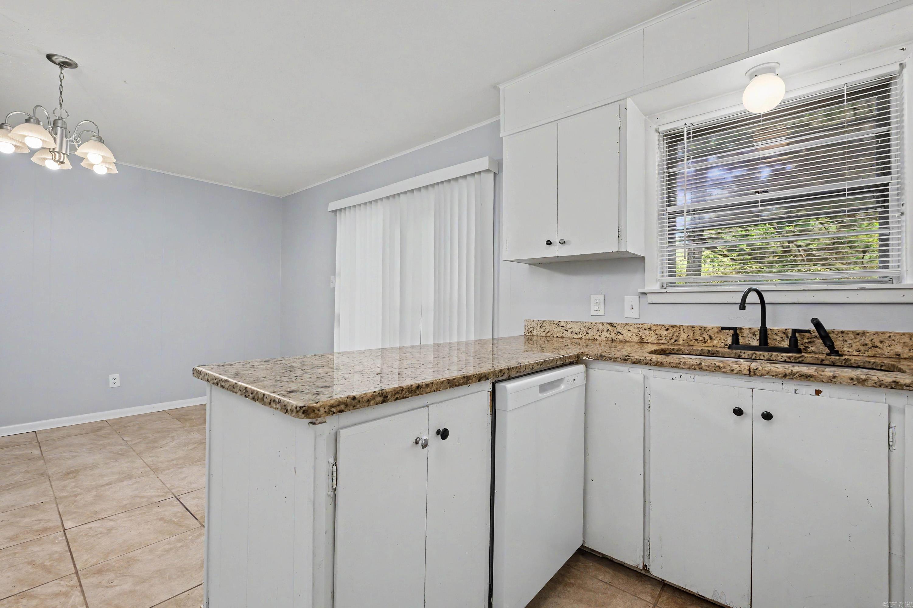 MEADOW LARK - Residential