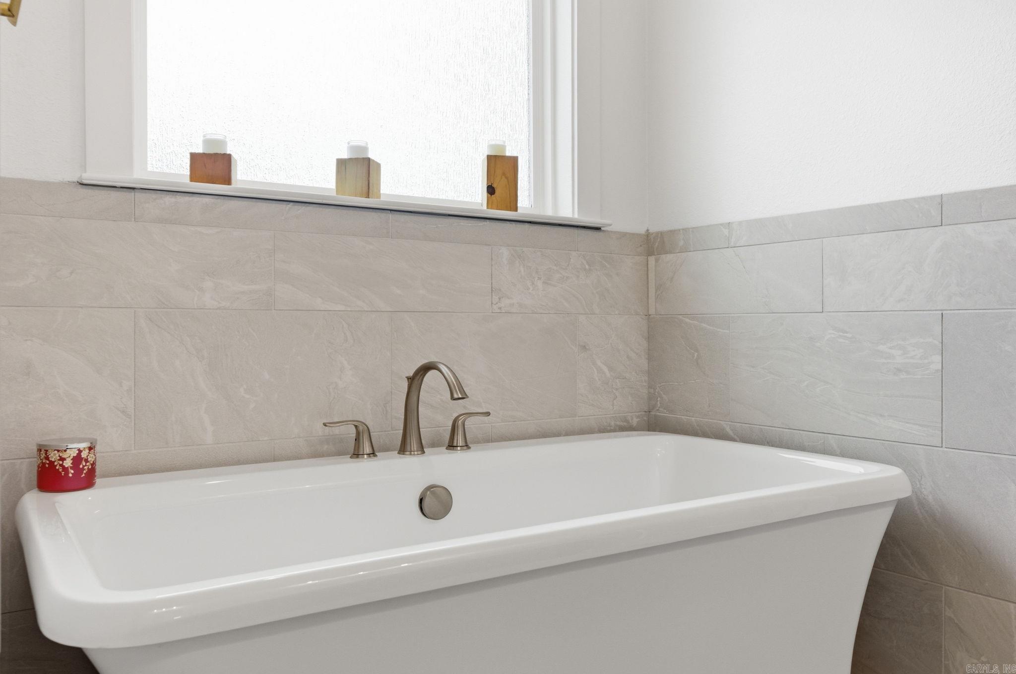 SALT CREEK ESTATES - Residential