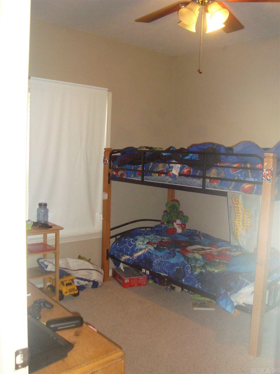 Derden Estates - Residential Lease