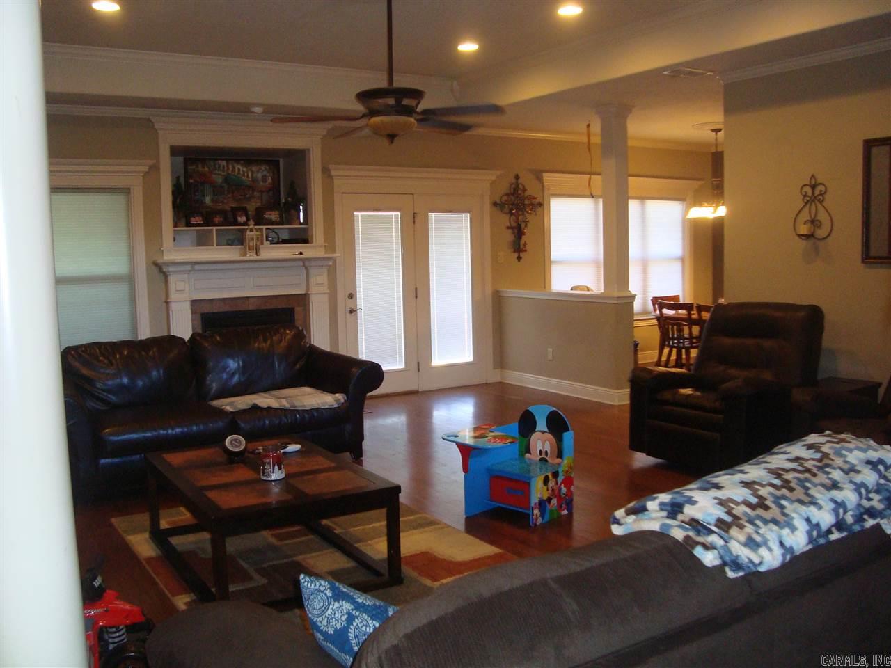 Derden Estates - Residential Lease