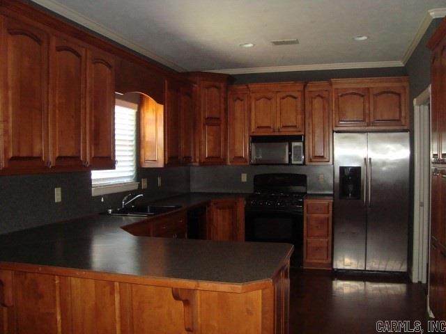 Derden Estates - Residential Lease