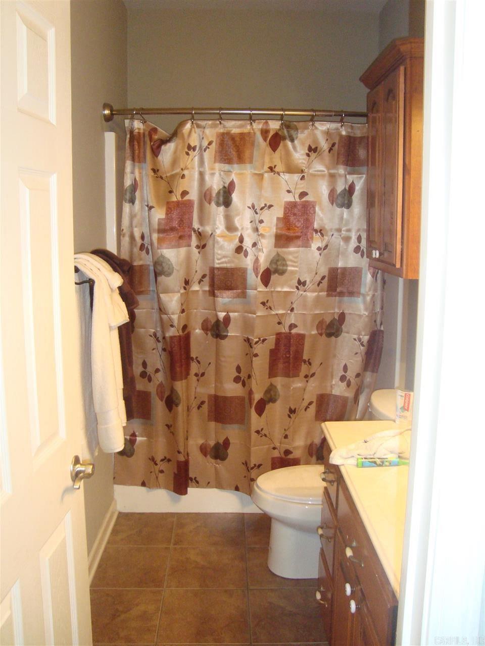 Derden Estates - Residential Lease