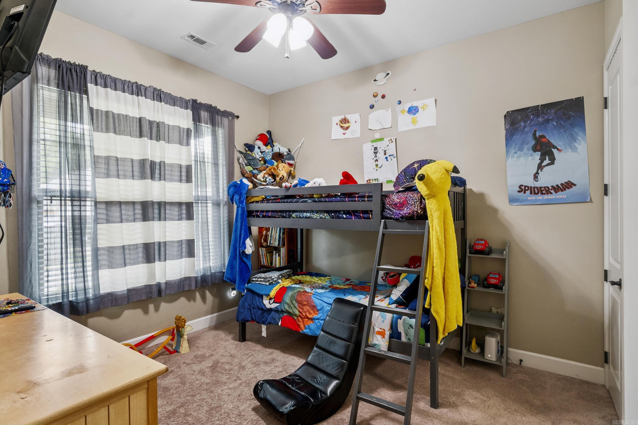 HUNTER CROSSING - Residential
