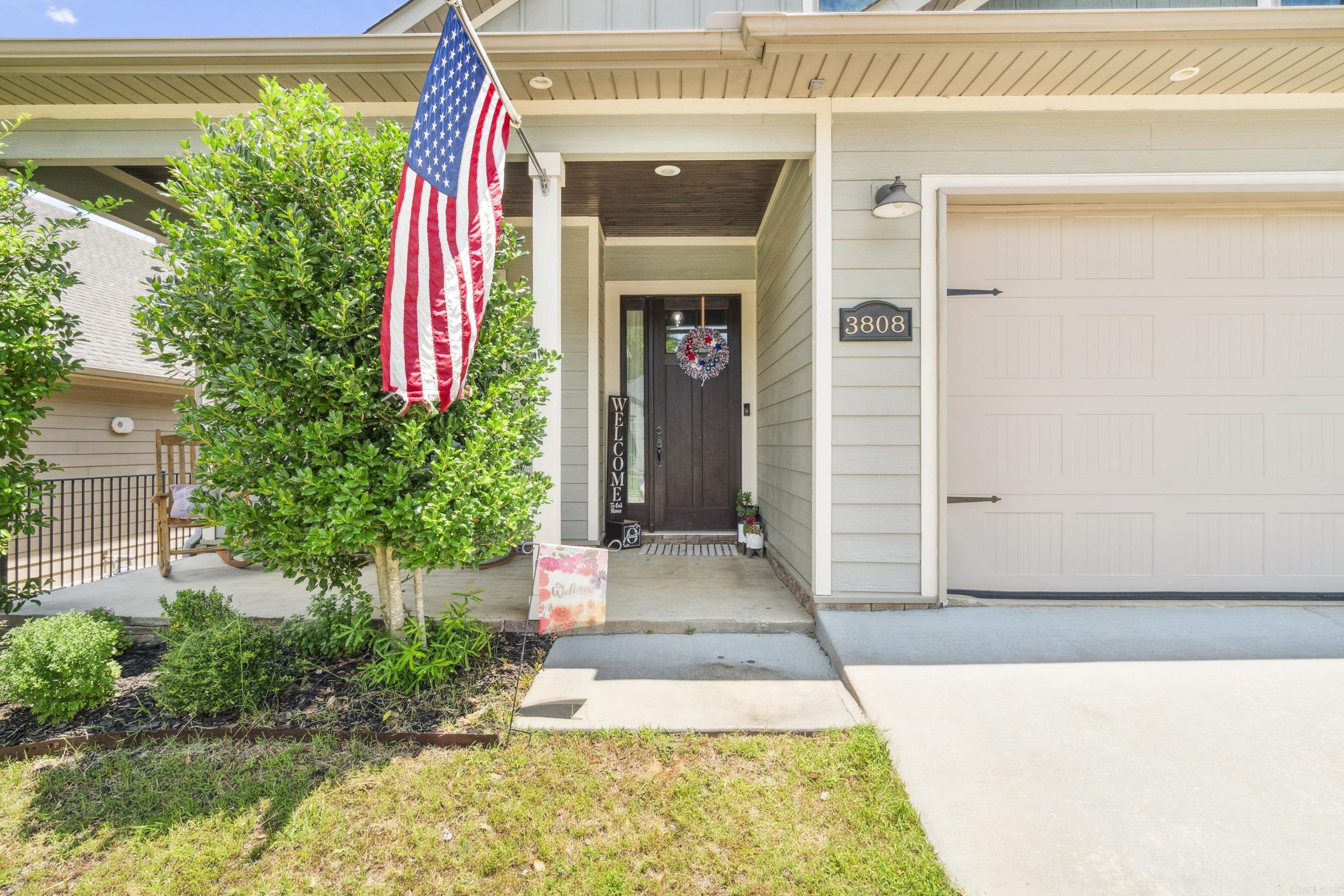 HUNTER CROSSING - Residential
