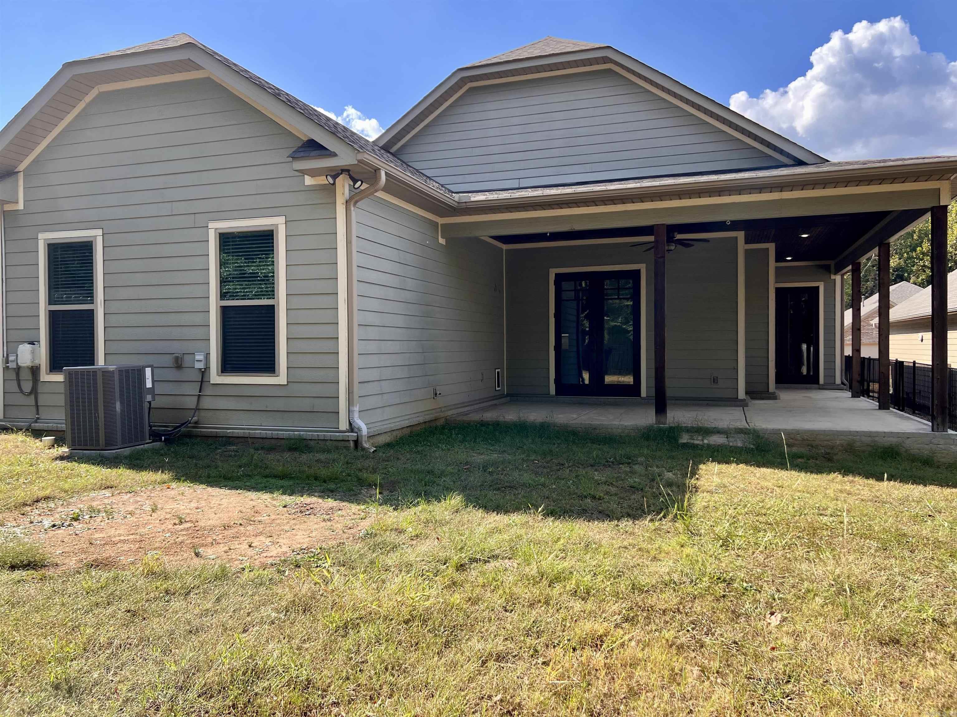 HUNTER CROSSING - Residential