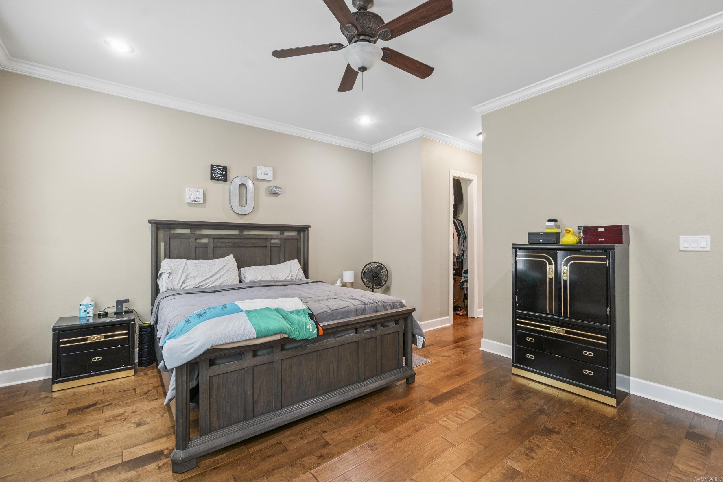 HUNTER CROSSING - Residential