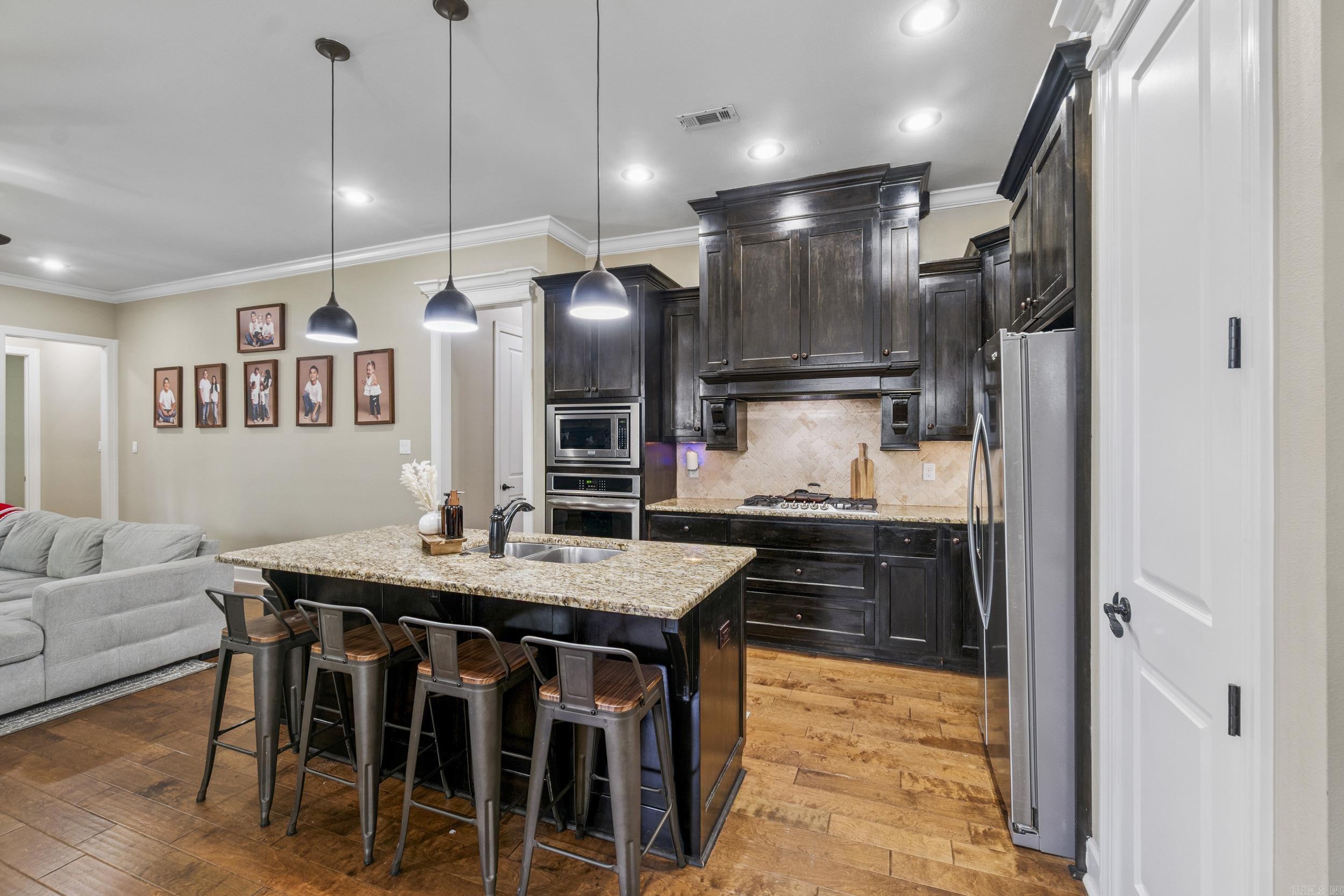 HUNTER CROSSING - Residential