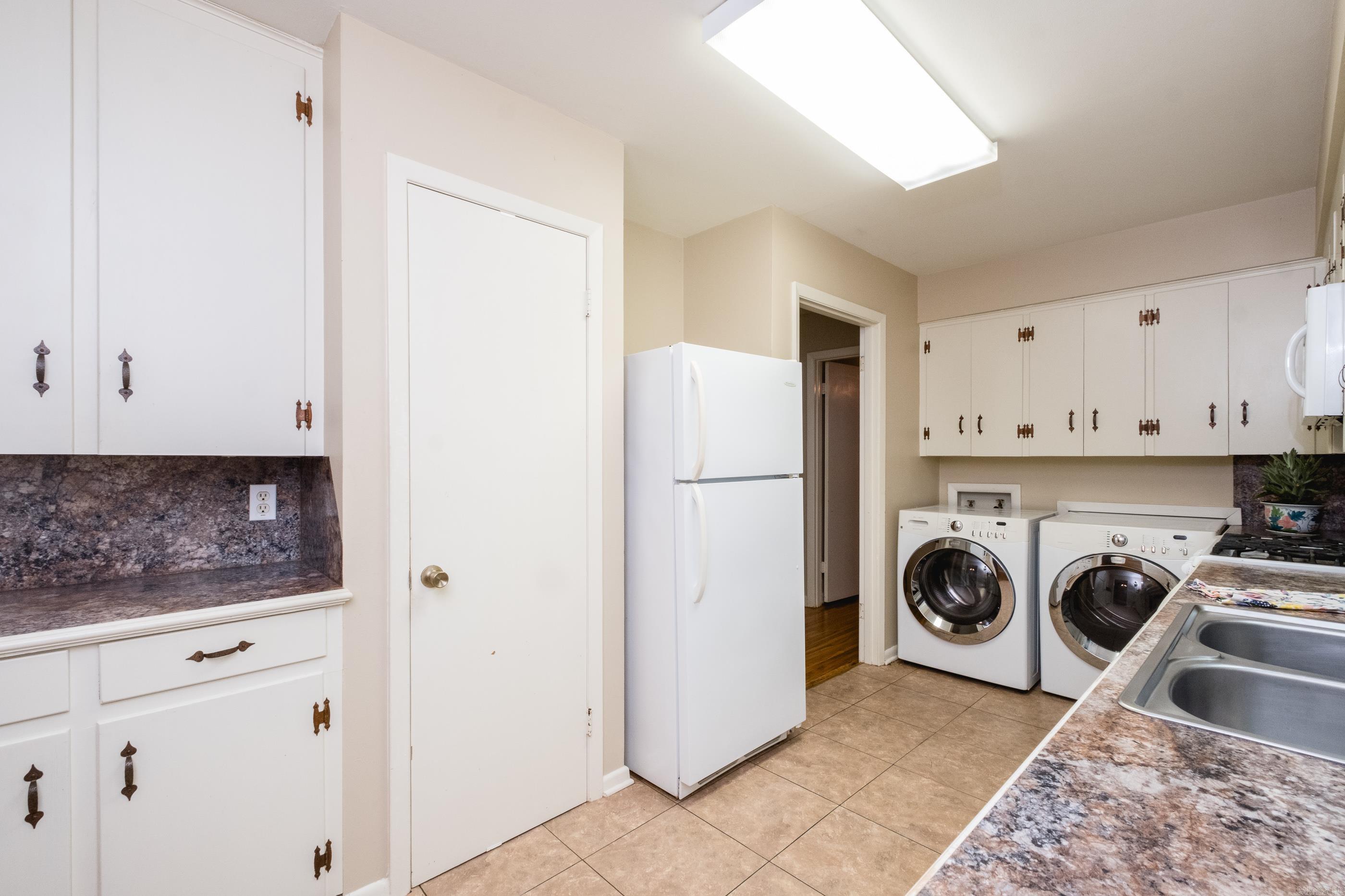 SANTE FE HGTS - Residential