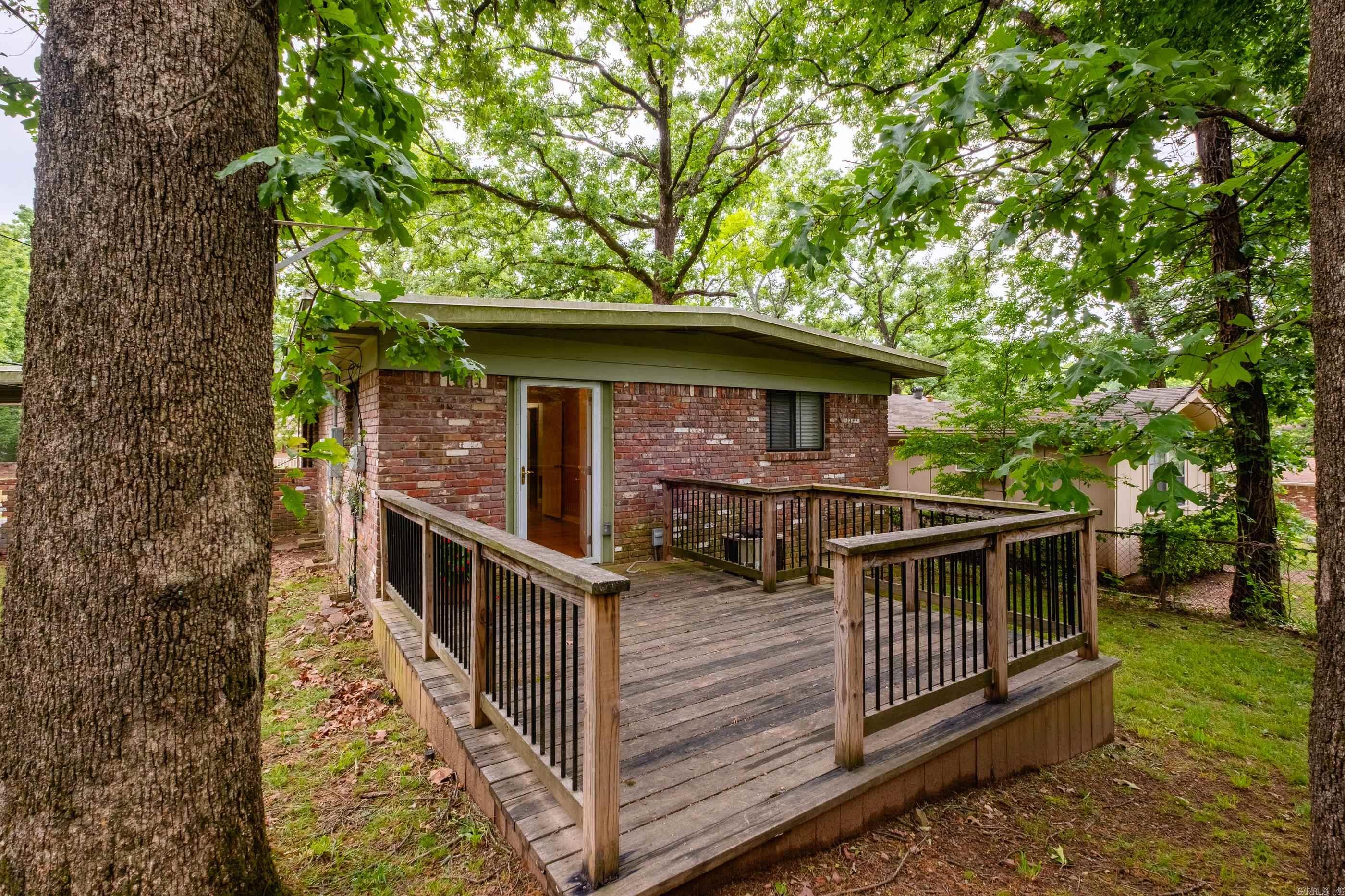 SANTE FE HGTS - Residential