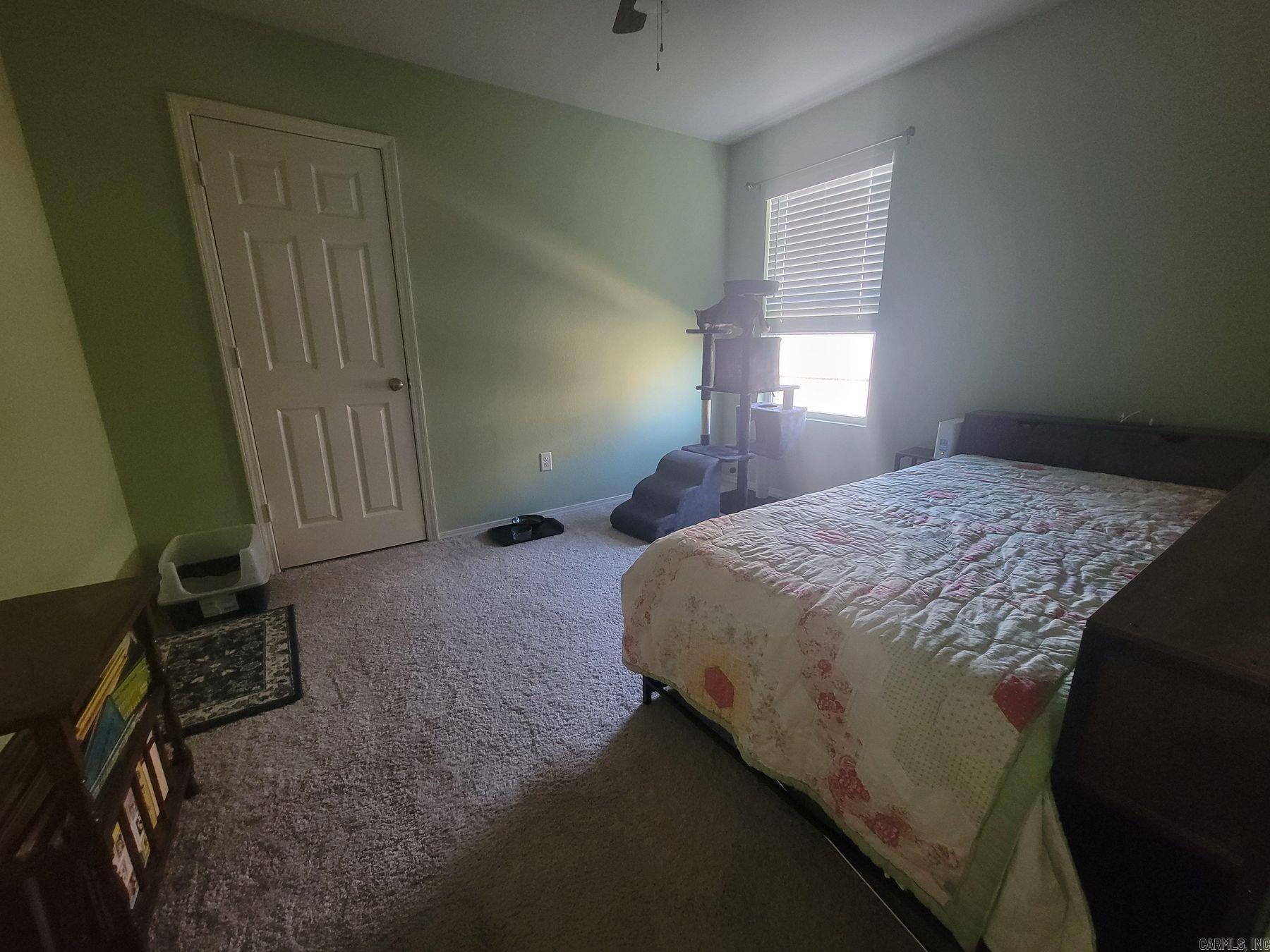 BENJAMIN GROVE - Residential