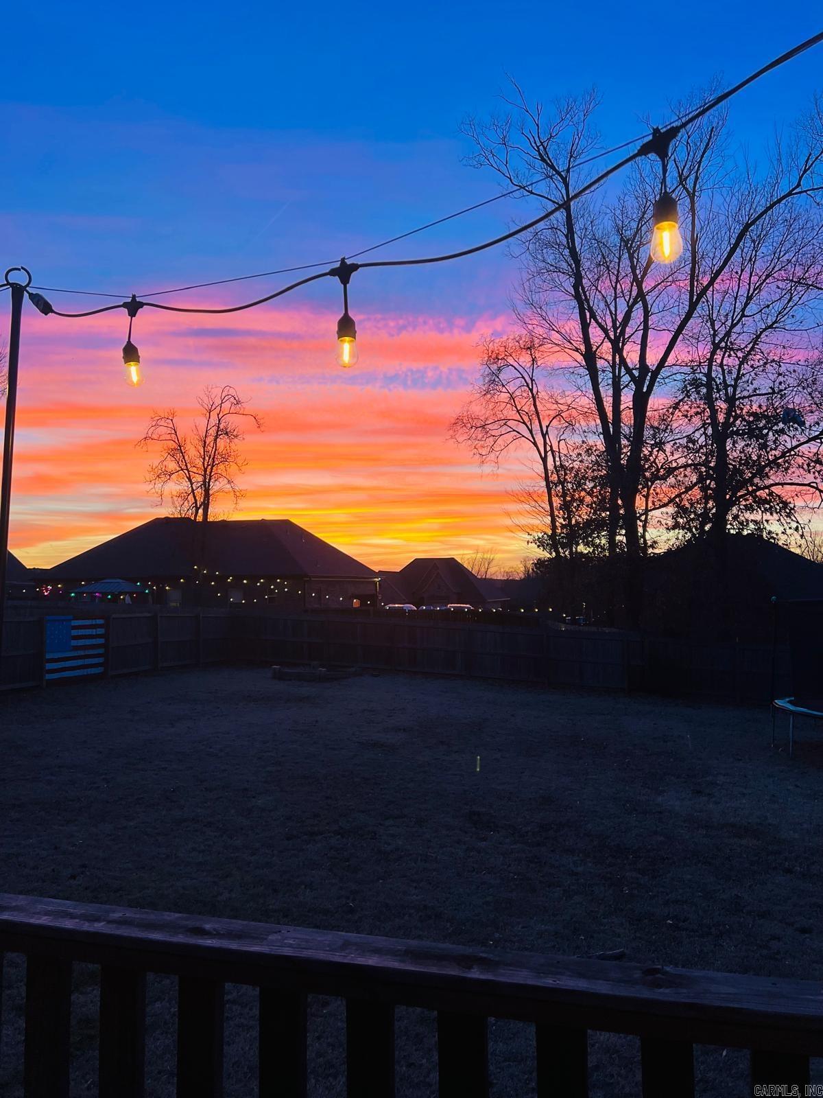 SHADOW CREEK - Residential