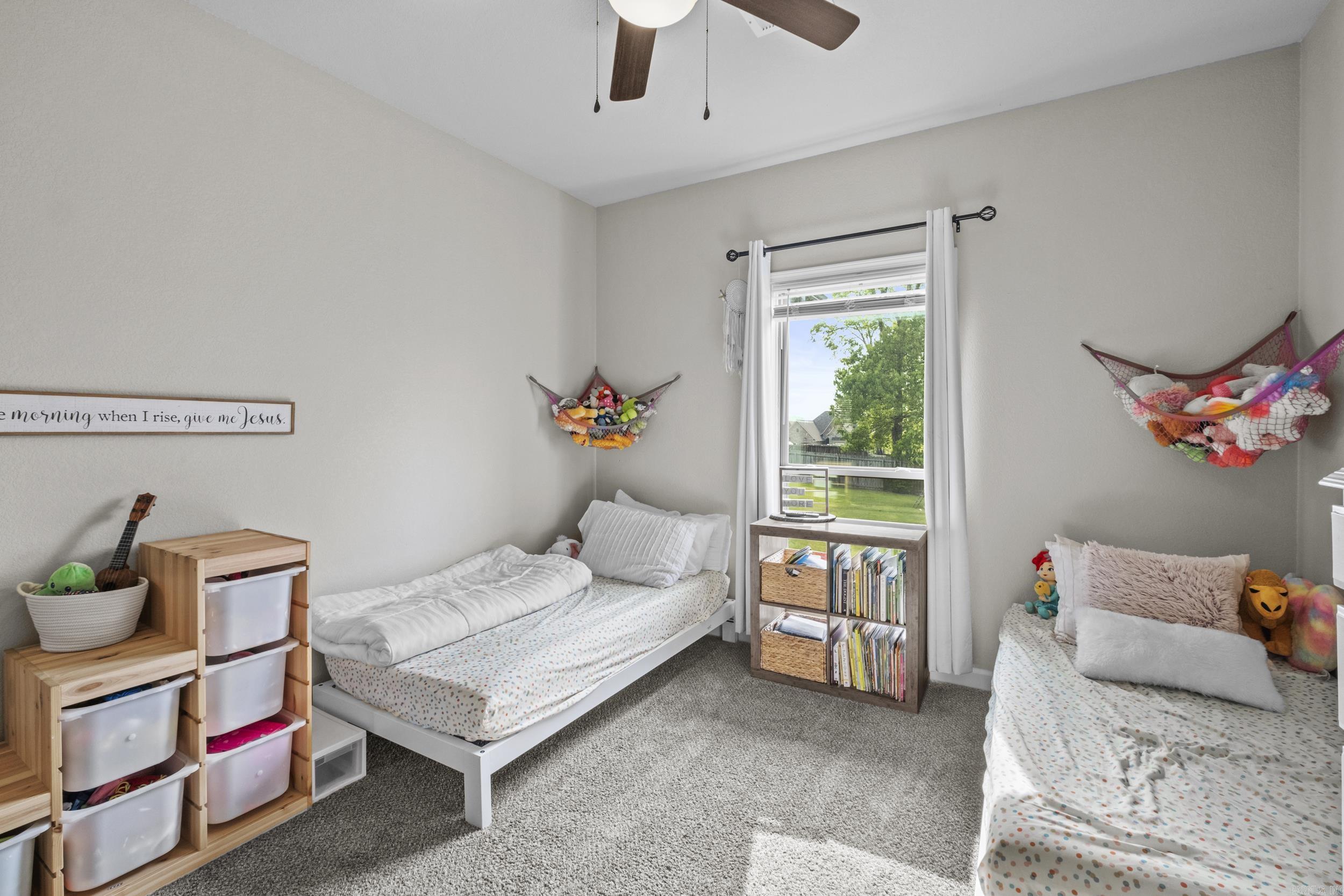 SHADOW CREEK - Residential