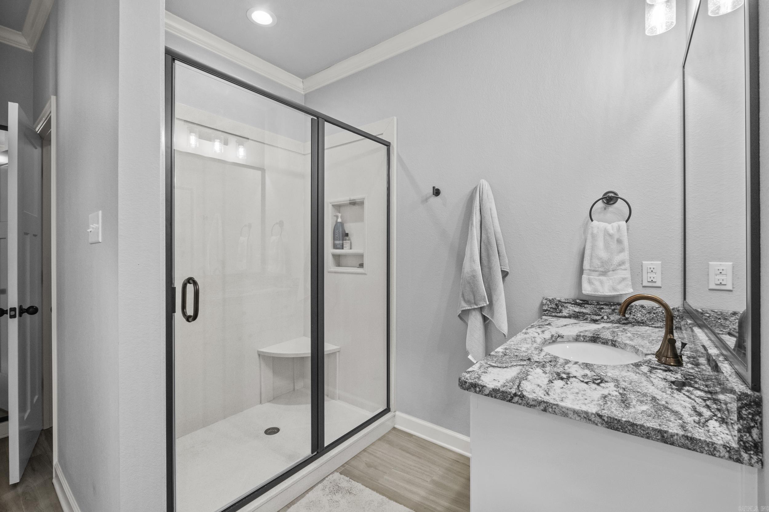 SHADOW CREEK - Residential