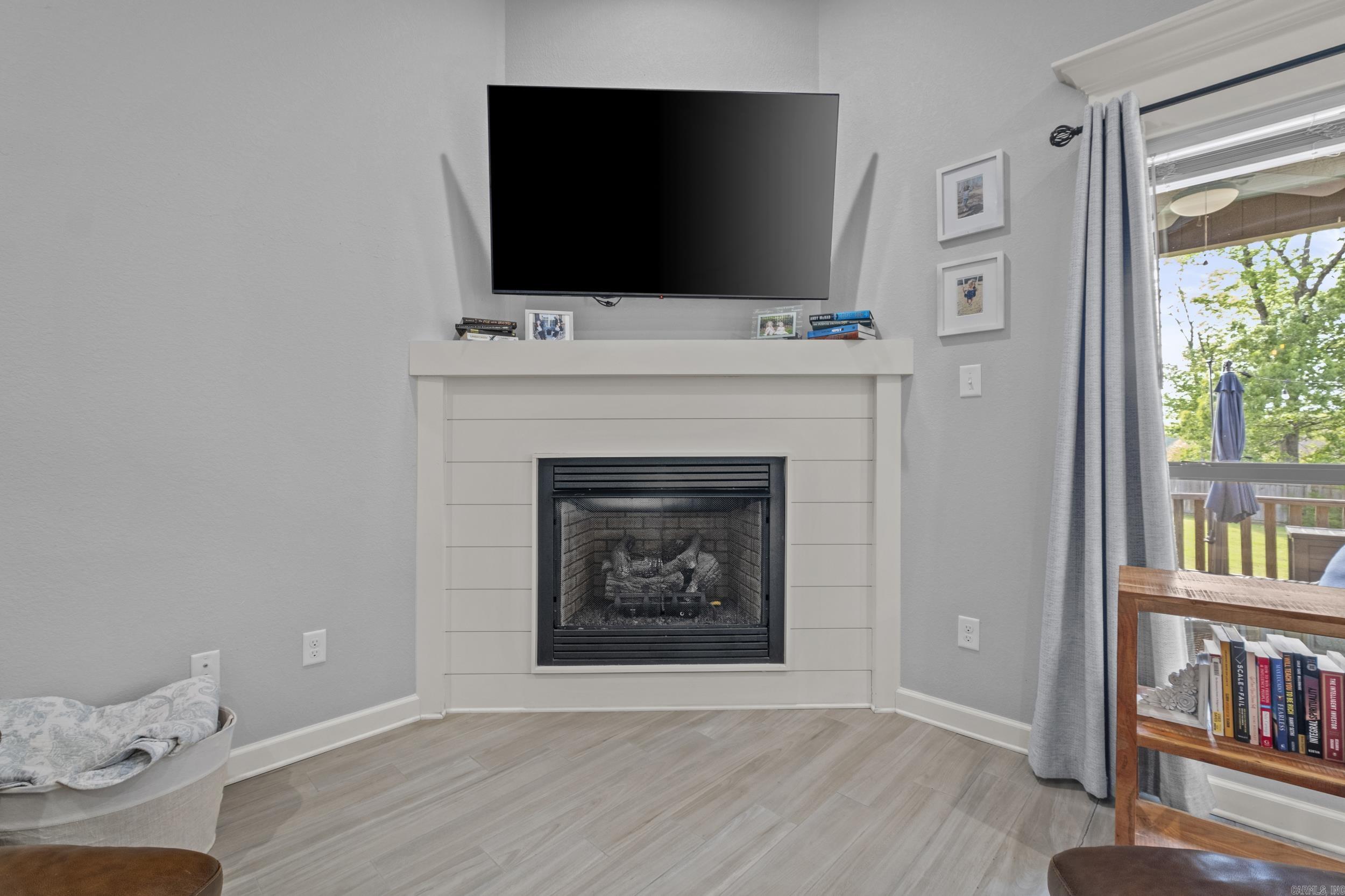 SHADOW CREEK - Residential