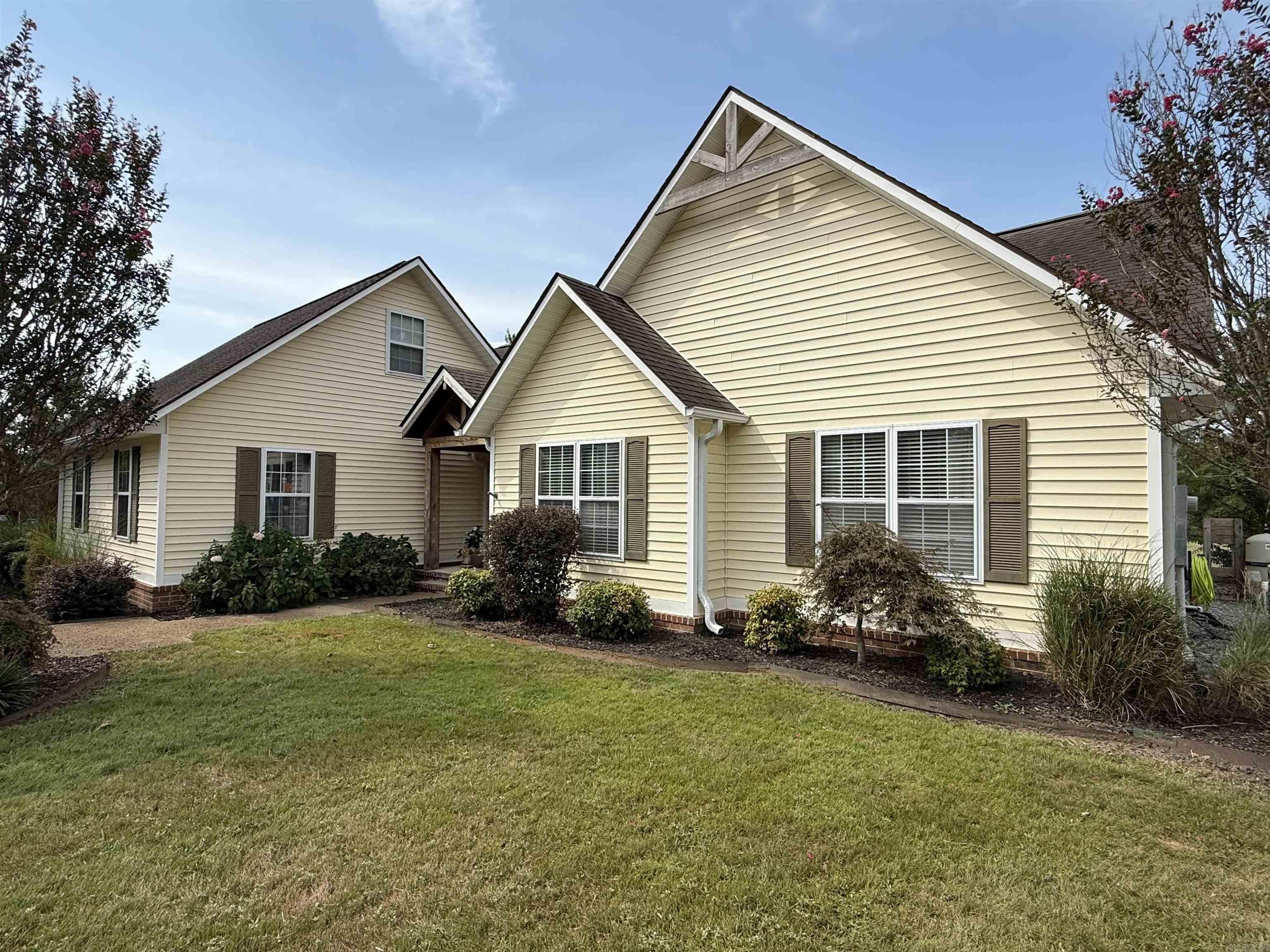 COME HOME TO COMFORT! With YARDS OF YARD, you won't feel fenced in on this 3 ACRE LOT! Located minutes from town with an IN-GROUND POOL this BEAUTY provides the perfect setting to RELAX! Updated throughout with 3 spacious bedrooms, 2 full baths a sunroom AND a bonus room, this floorplan makes ENTERTAINING EASY! Comfortable family room is dominated by the tastefully designed raised hearth. If you love to cook, this UPDATED KITCHEN with an island, pantry and stainless-steel appliances will be a recipe for SUCCESS. Primary bedroom with in-suite bath and walk in closet offers a relaxing haven. Meant to be enjoyed, ENTERTAIN, RELAX and ENJOY owning a home with a POOL on a 3 ACRE LOT! This home demands action, CALL TODAY!