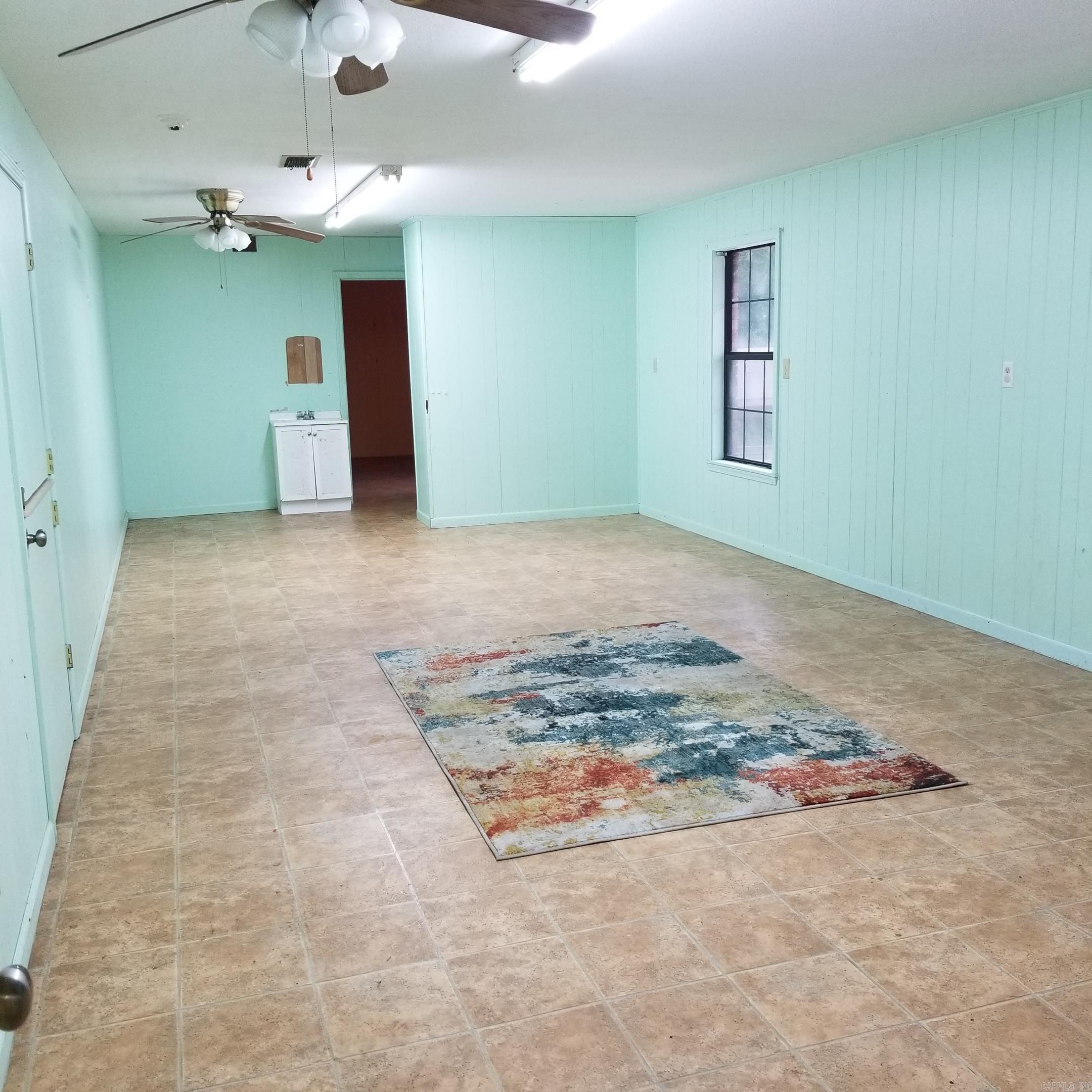 Metes & Bounds - Commercial Sale