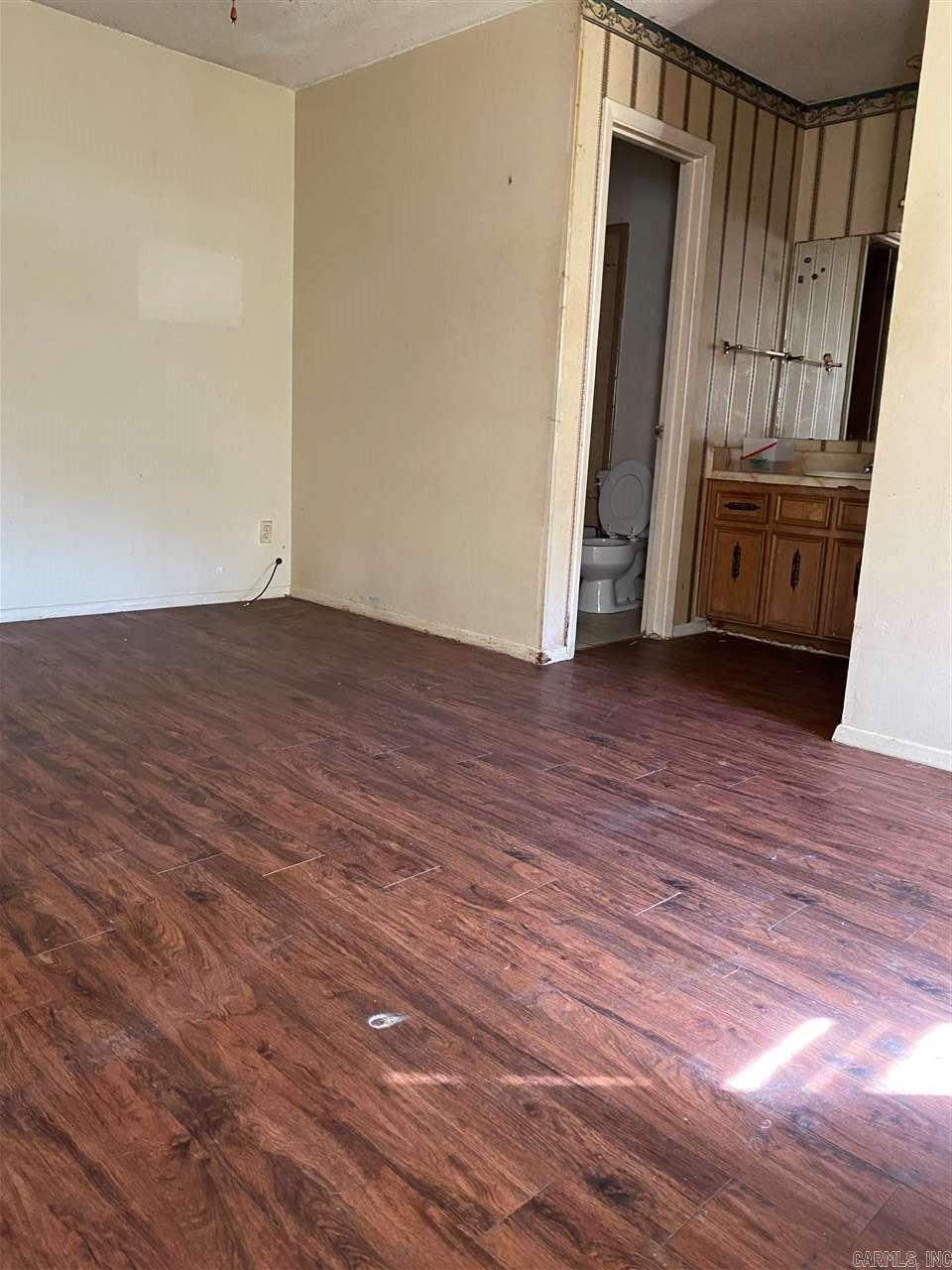 BROADMOOR NORTH - Residential