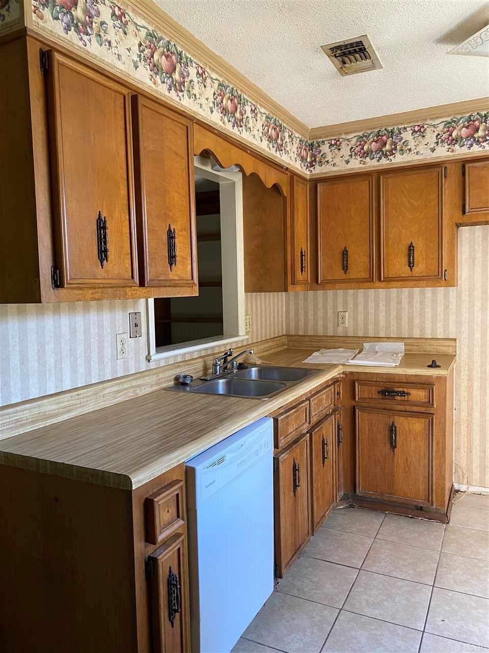 BROADMOOR NORTH - Residential