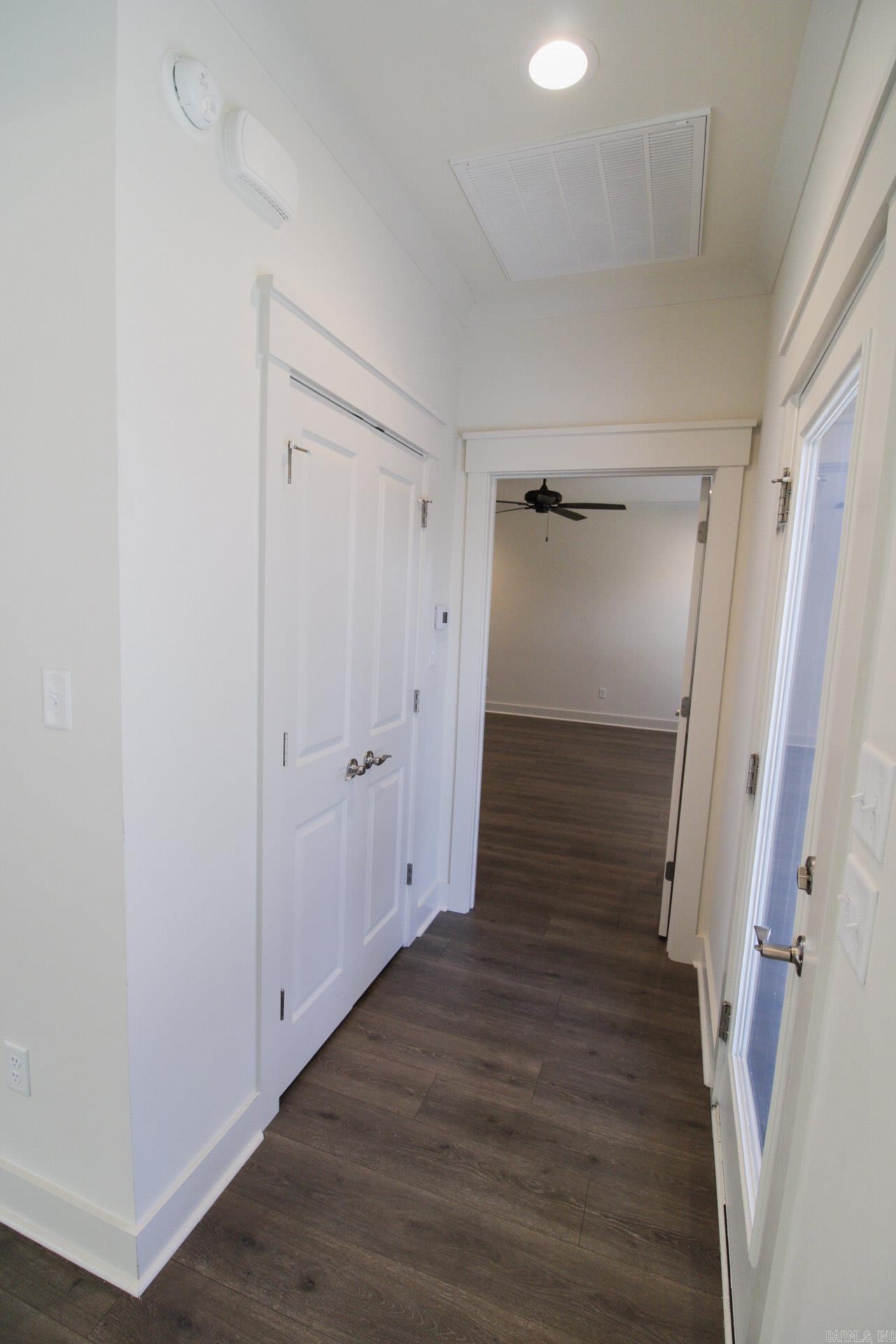 IVY PLACE - Residential