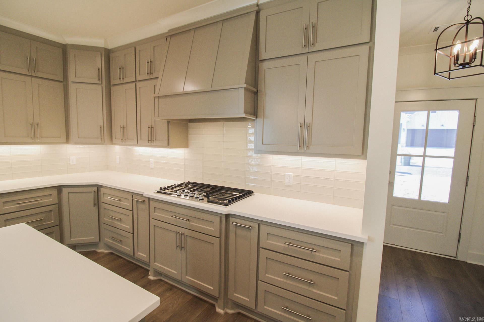 IVY PLACE - Residential