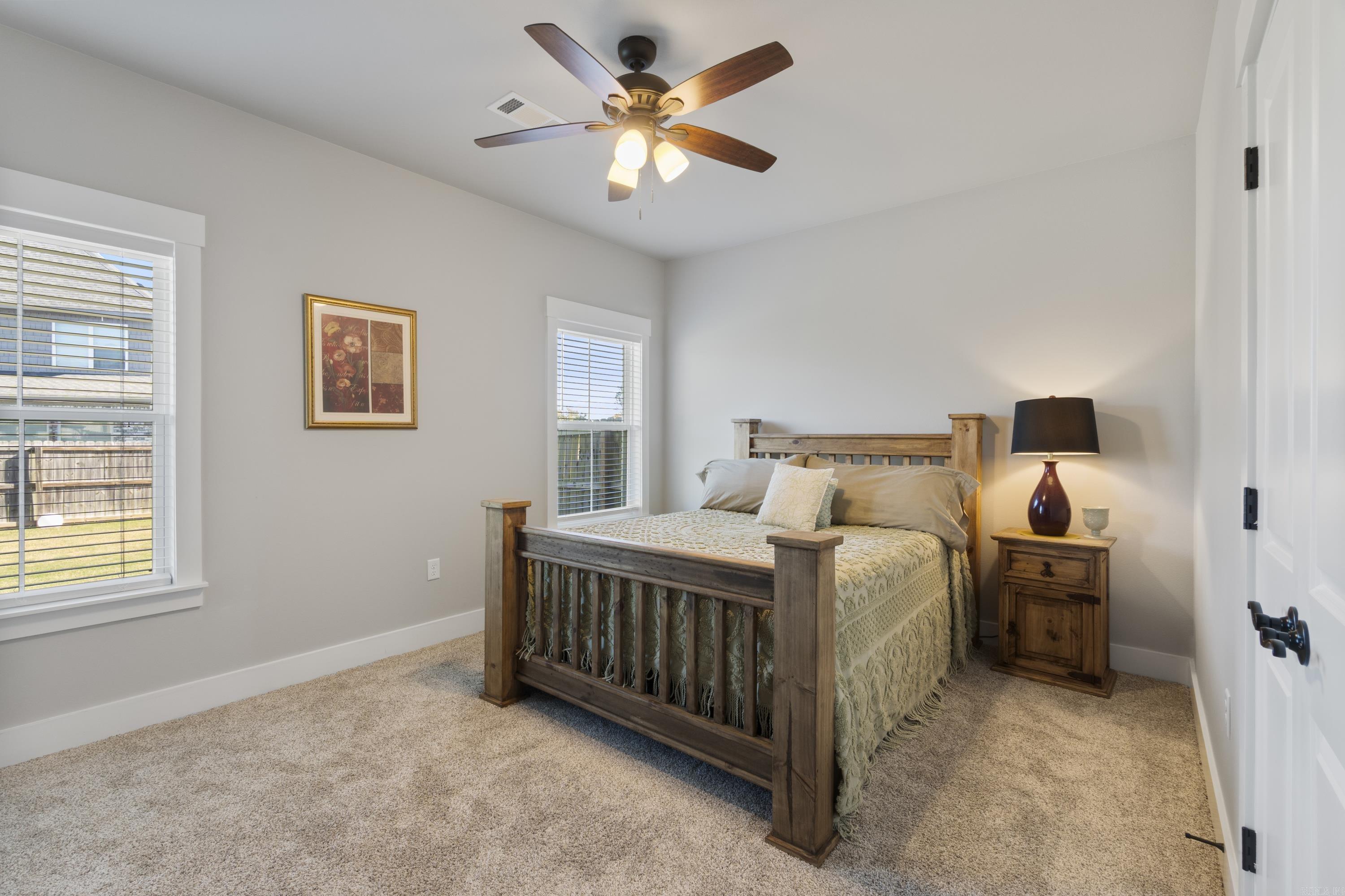 THE WOODS OF HURRICANE LAKE ESTA - Residential