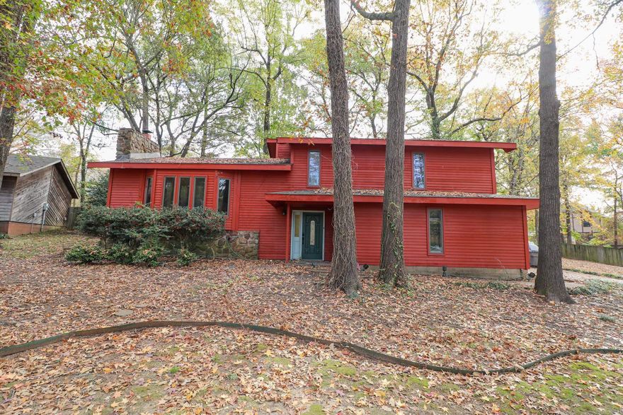 Needing space for a large family, you have found it. This tri-level home has five bedrooms, three and one half baths plus spacious living areas. Newer features of the home include two 3 ton HVAC units, metal roof in 2023, downstairs walk in shower, quartz countertops in kitchen and updated bedrooms downstairs. Great room has vaulted ceiling and wood burning rock fireplace. Dining room is spacious enough for large gatherings. There are three bedrooms and two baths upstairs, two bedrooms and one bath downstairs plus one half bath on main level for guests. Tree shaded fenced backyard includes an above ground pool, deck and 12 X 10 Outbuilding.